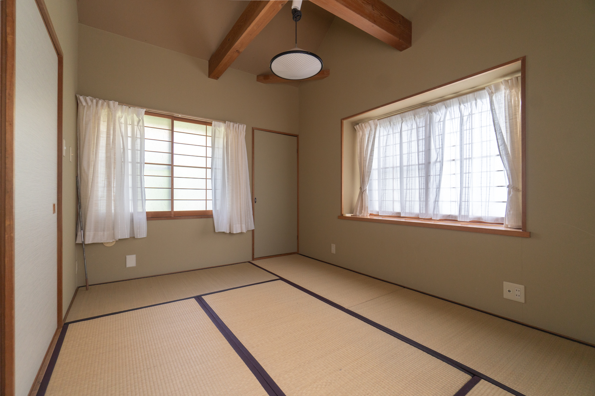 和室にも間取り図にない収納あり