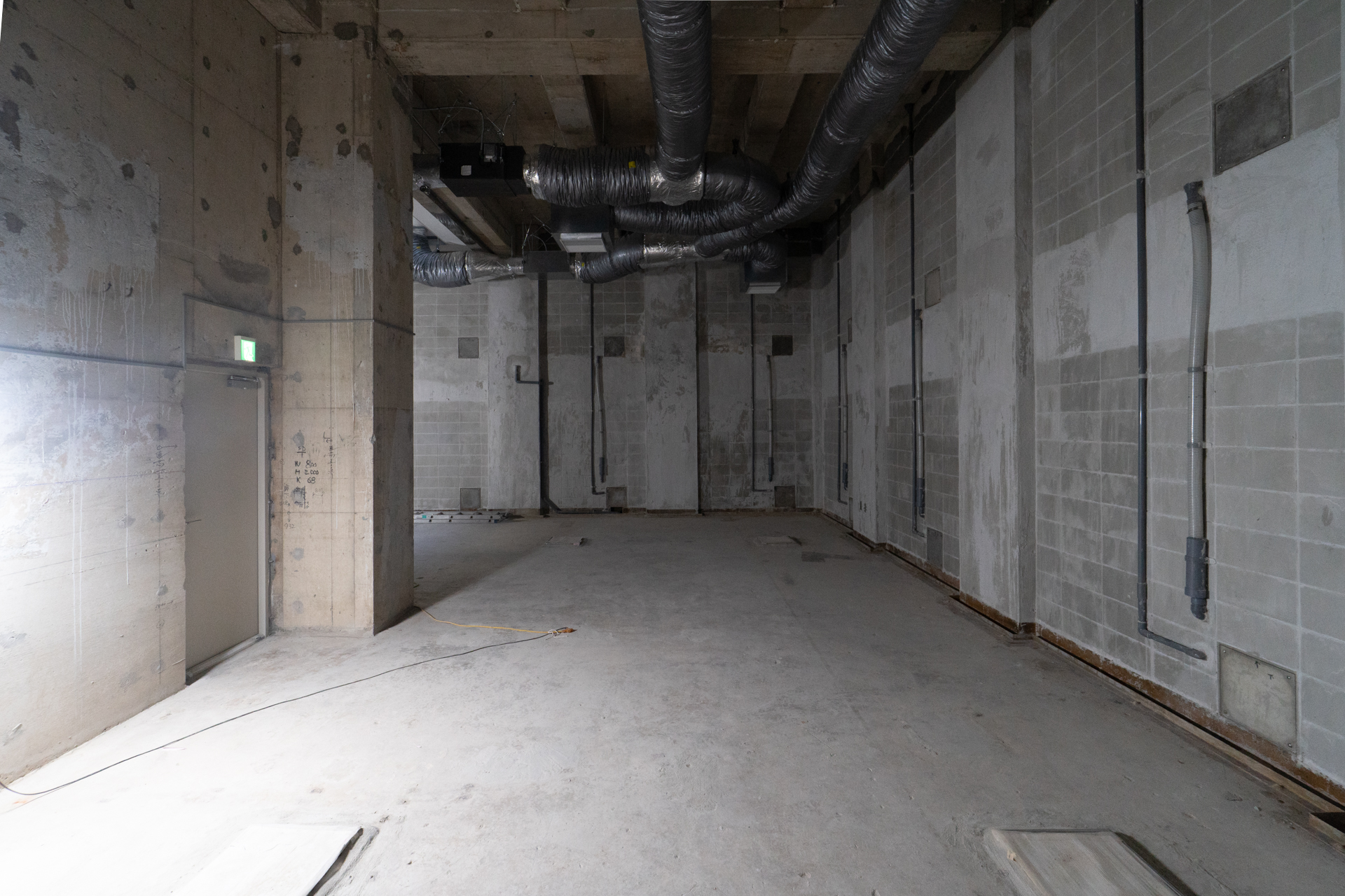 サイズ感がバグる