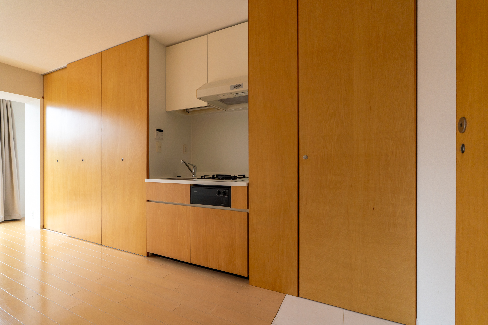 キッチンが出っ張っていないだけでスッキリ度高い