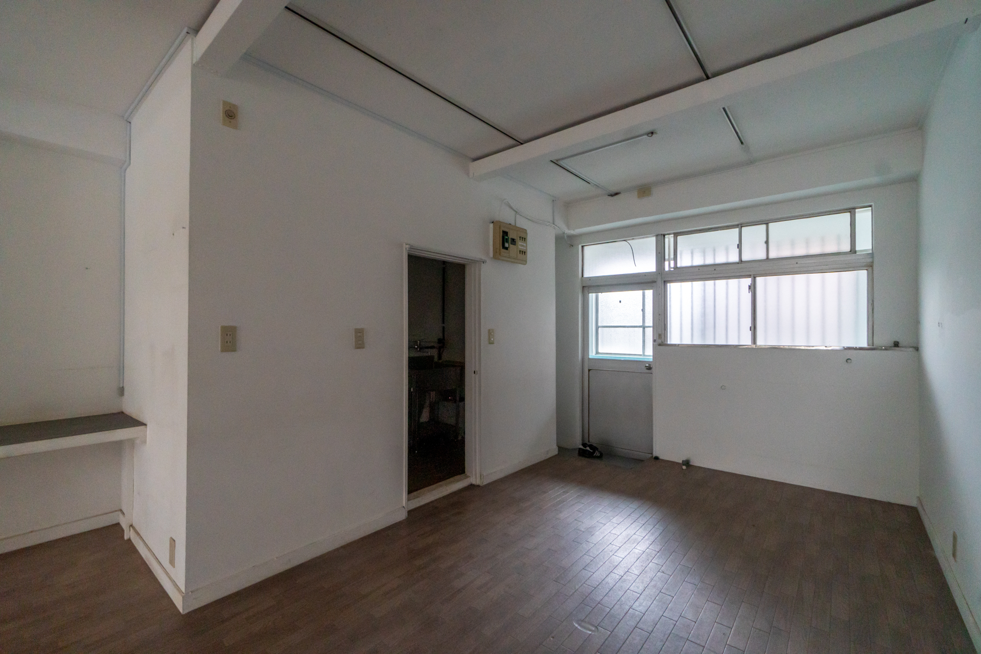 水回りはこの中に（203号室）