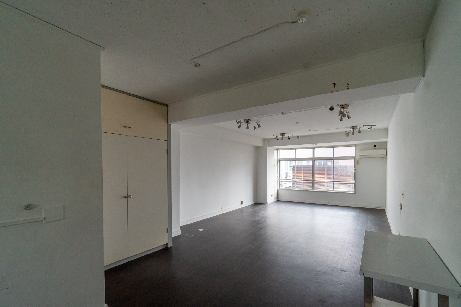 2階と同様のワンルーム（310号室）