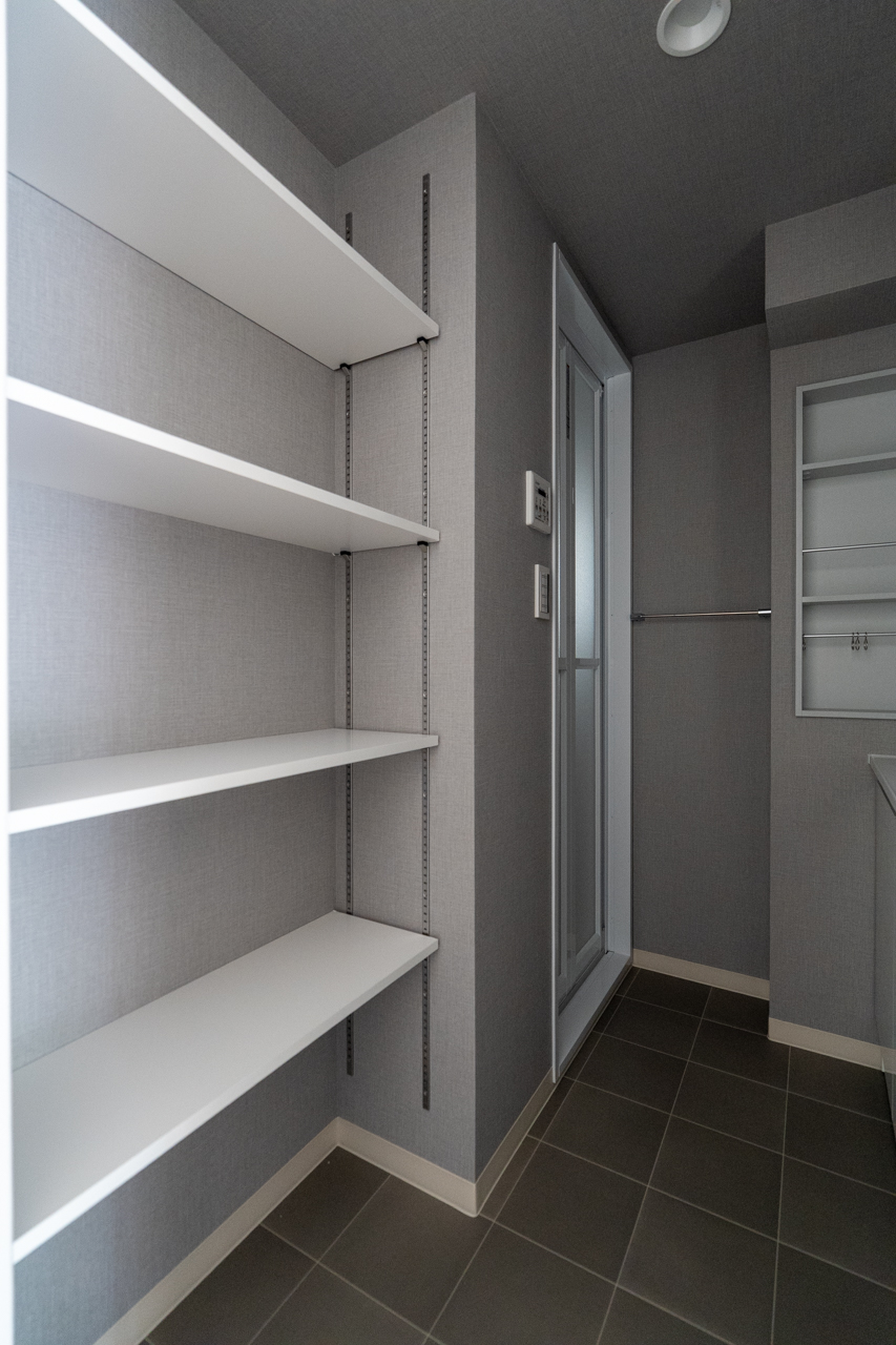 洗面脱衣所も収納力高め