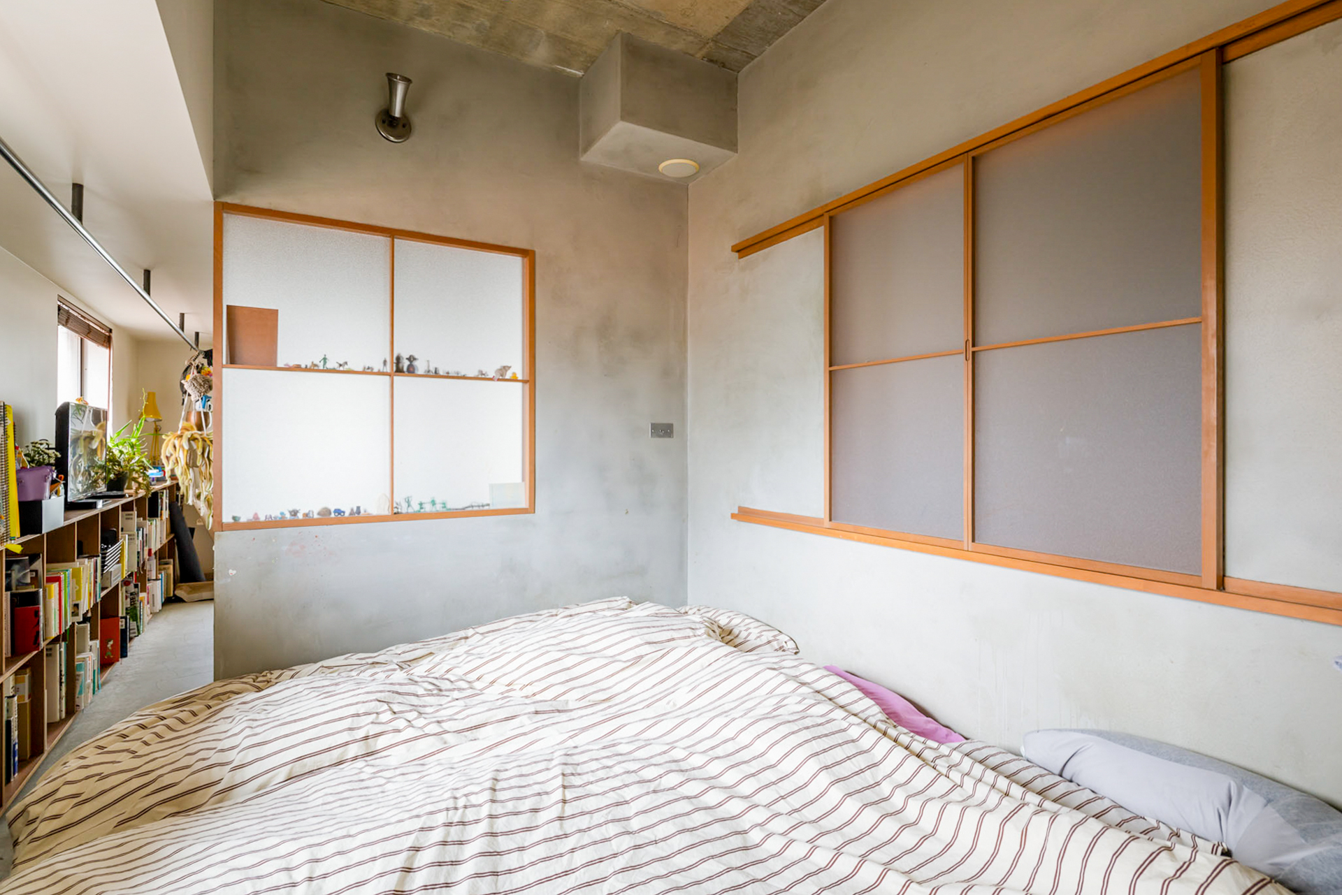 寝室にいても明るい