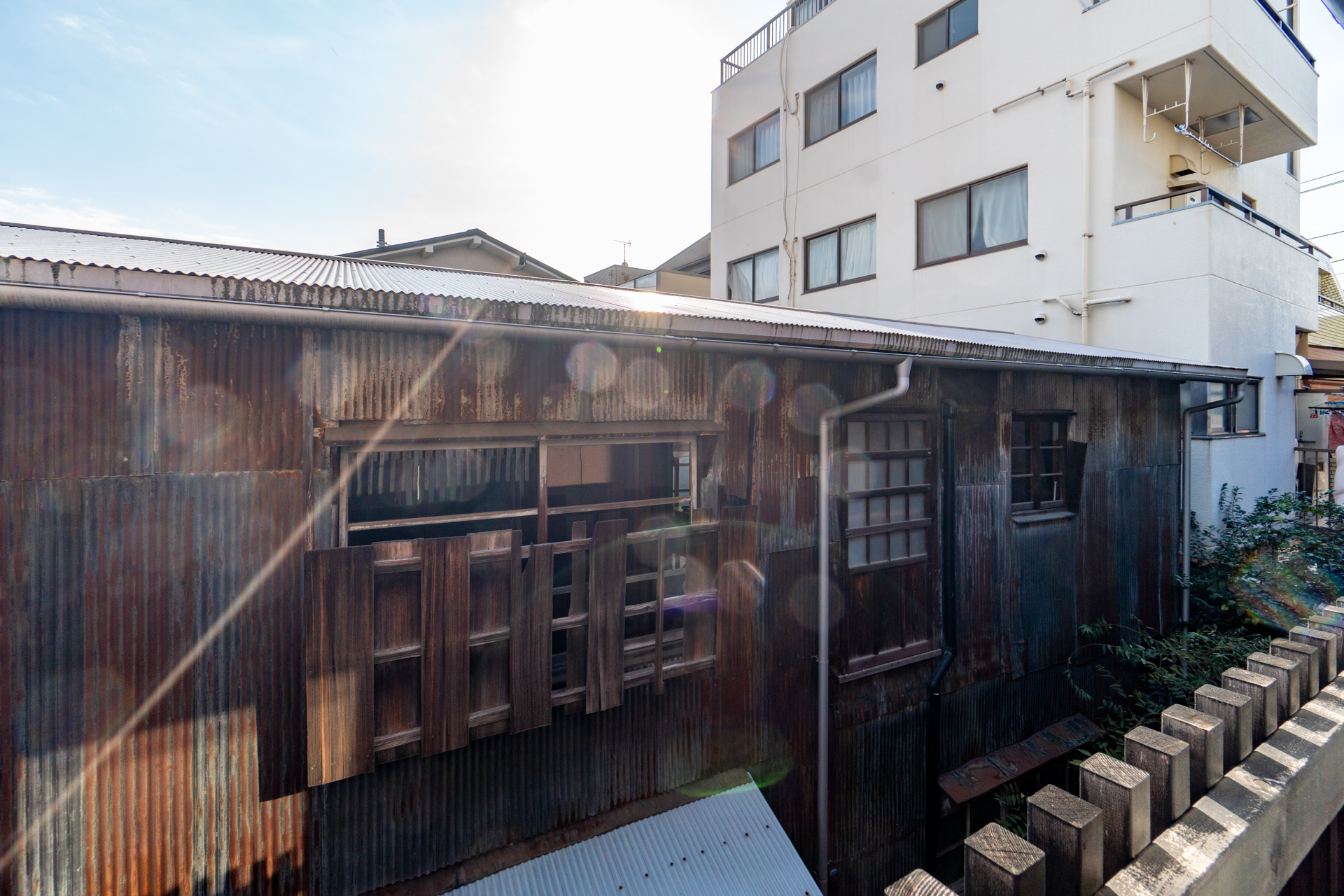 窓からは一水寮