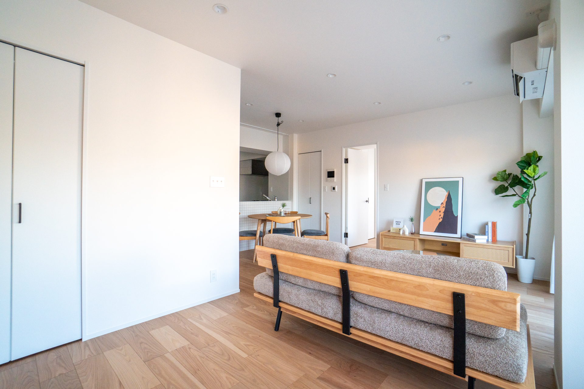 L型のLDKを一部区切って個室を作れるオプションつき