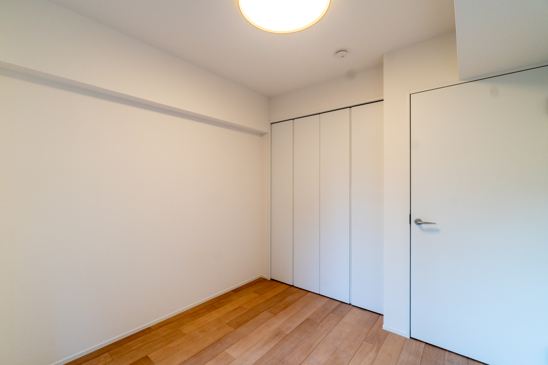 もう1部屋にもしっかり収納スペース