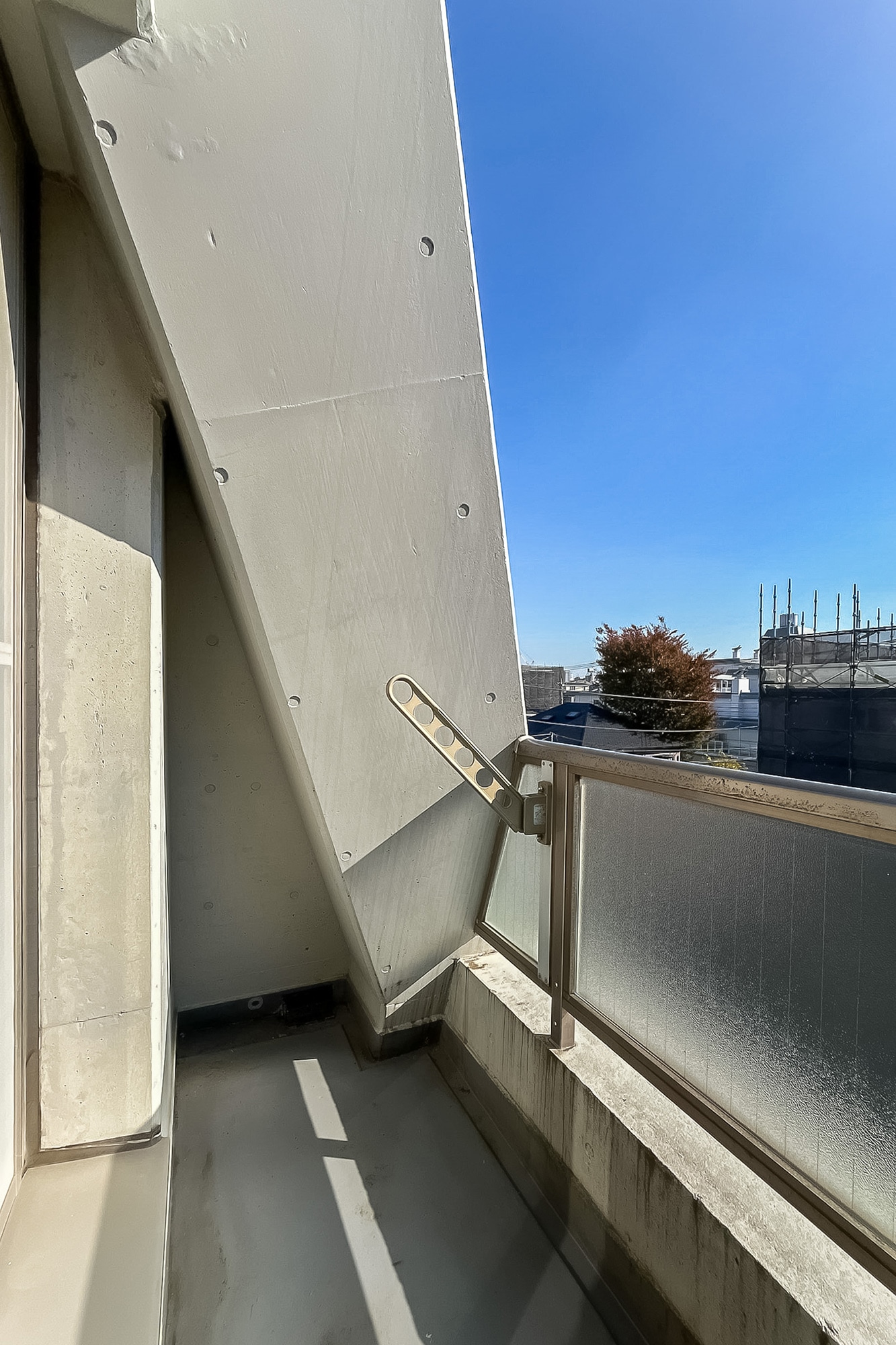 リビングにもバルコニー付き