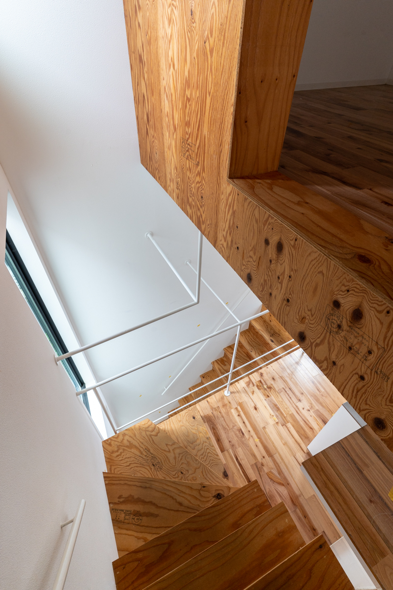 キッチンエリアへ（03号室）