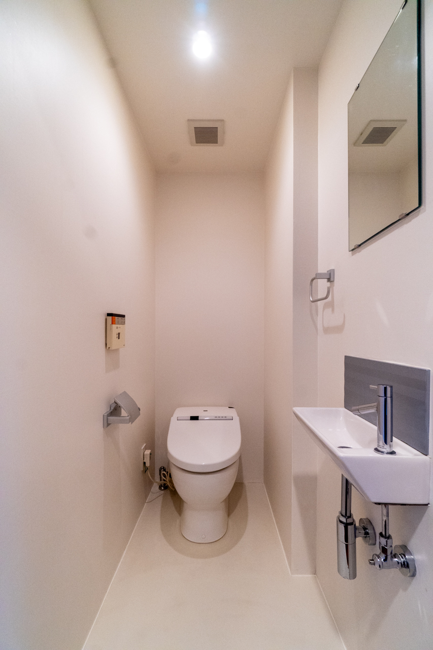 洗面付きのトイレ