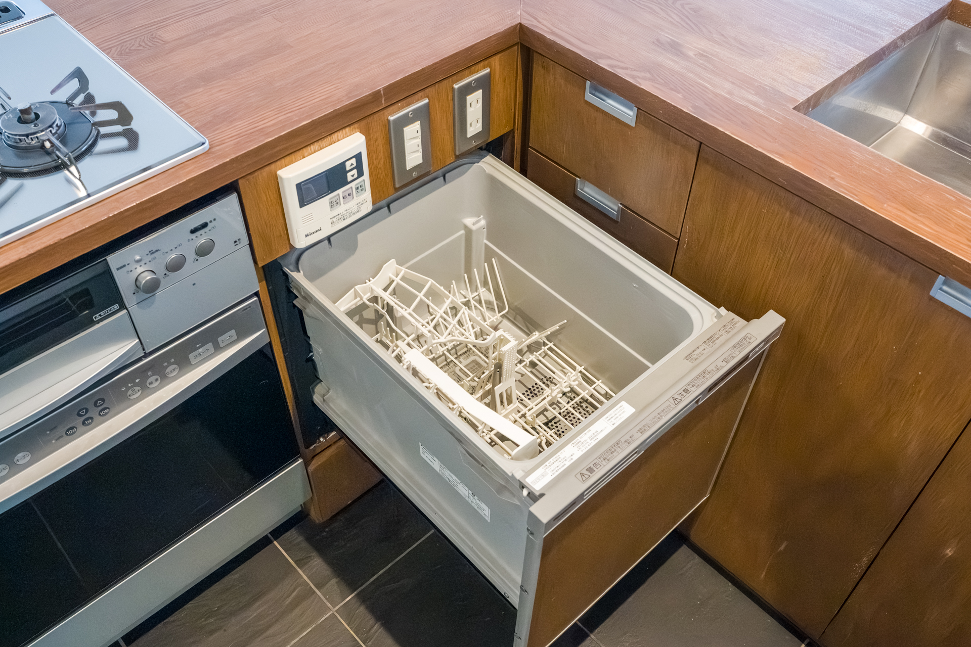 キッチンには食洗機付き