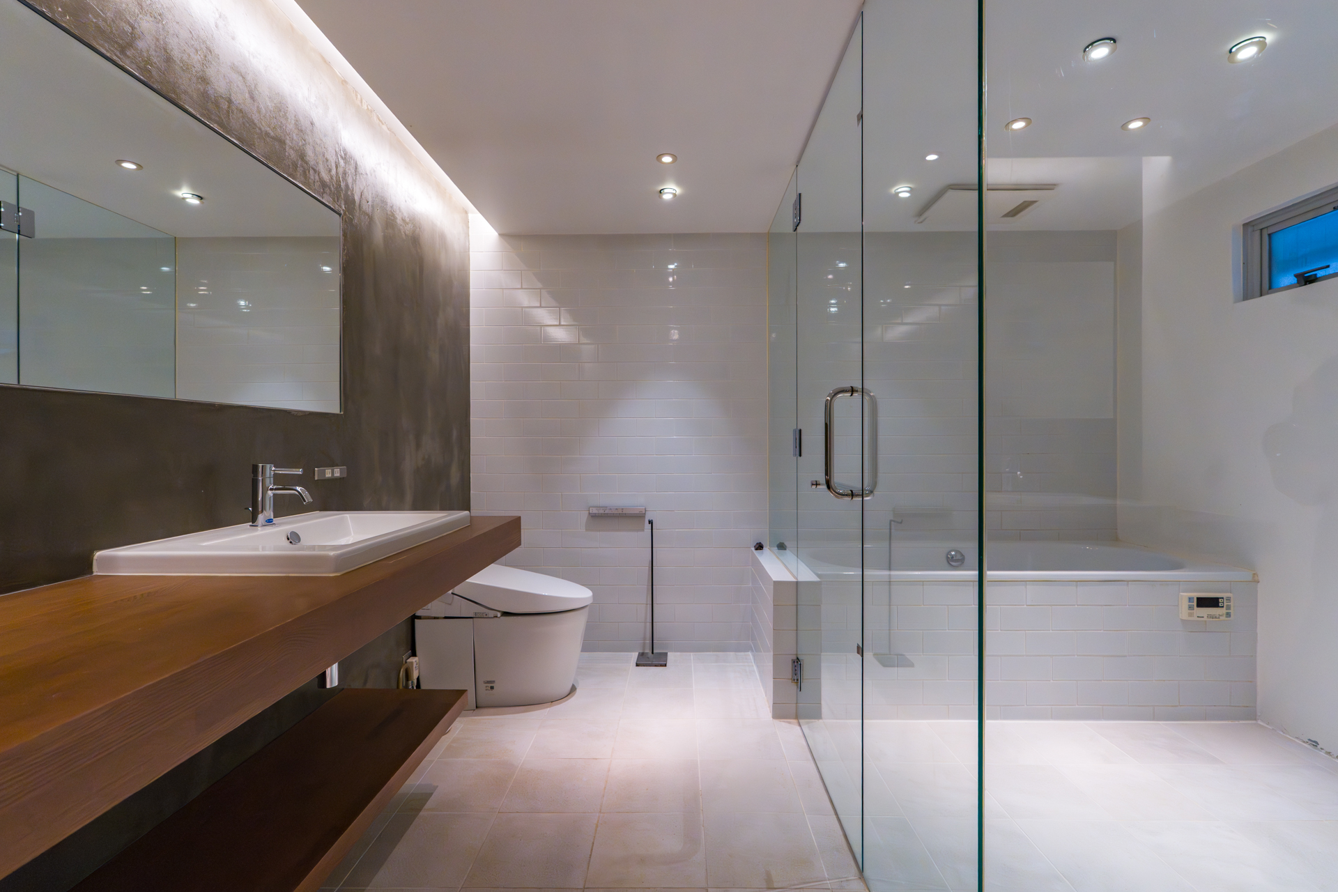 およそマンションとは思えないホテルライクなバスルーム