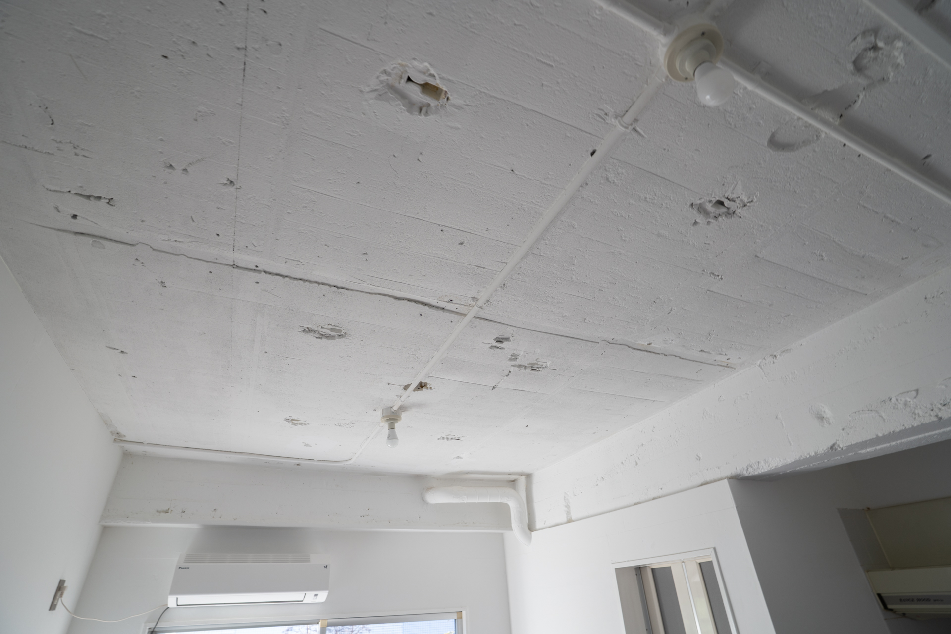 天井が抜かれていることもあり天高を確保