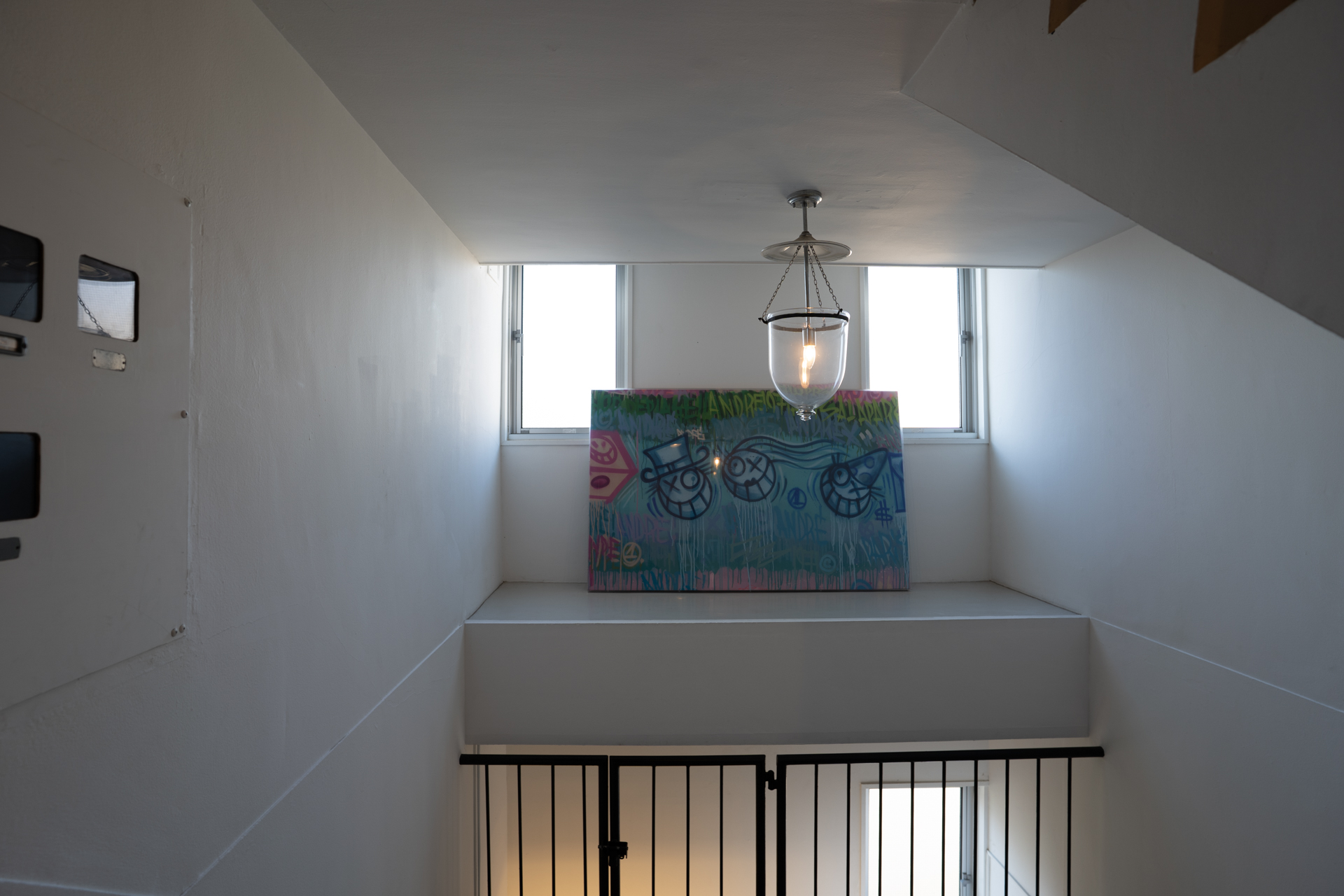 階段やら各所にクリエイティブな香りが