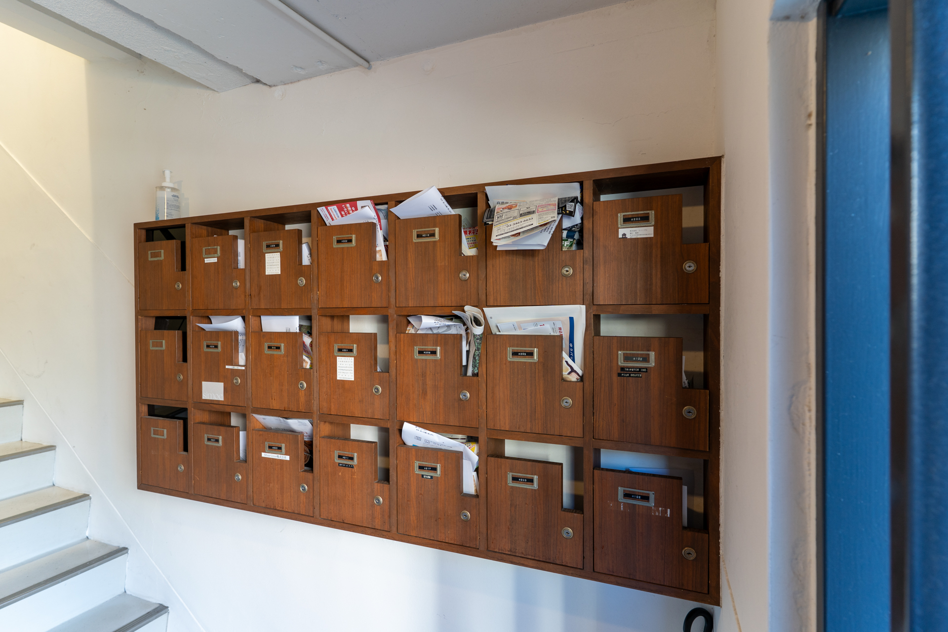 郵便受けにもクリエイティブな雰囲気が