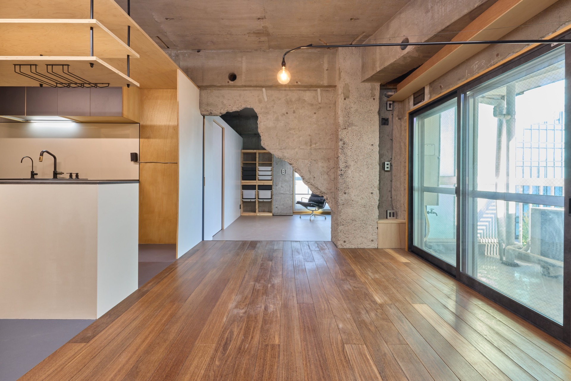 フローリングのダイニングスペース