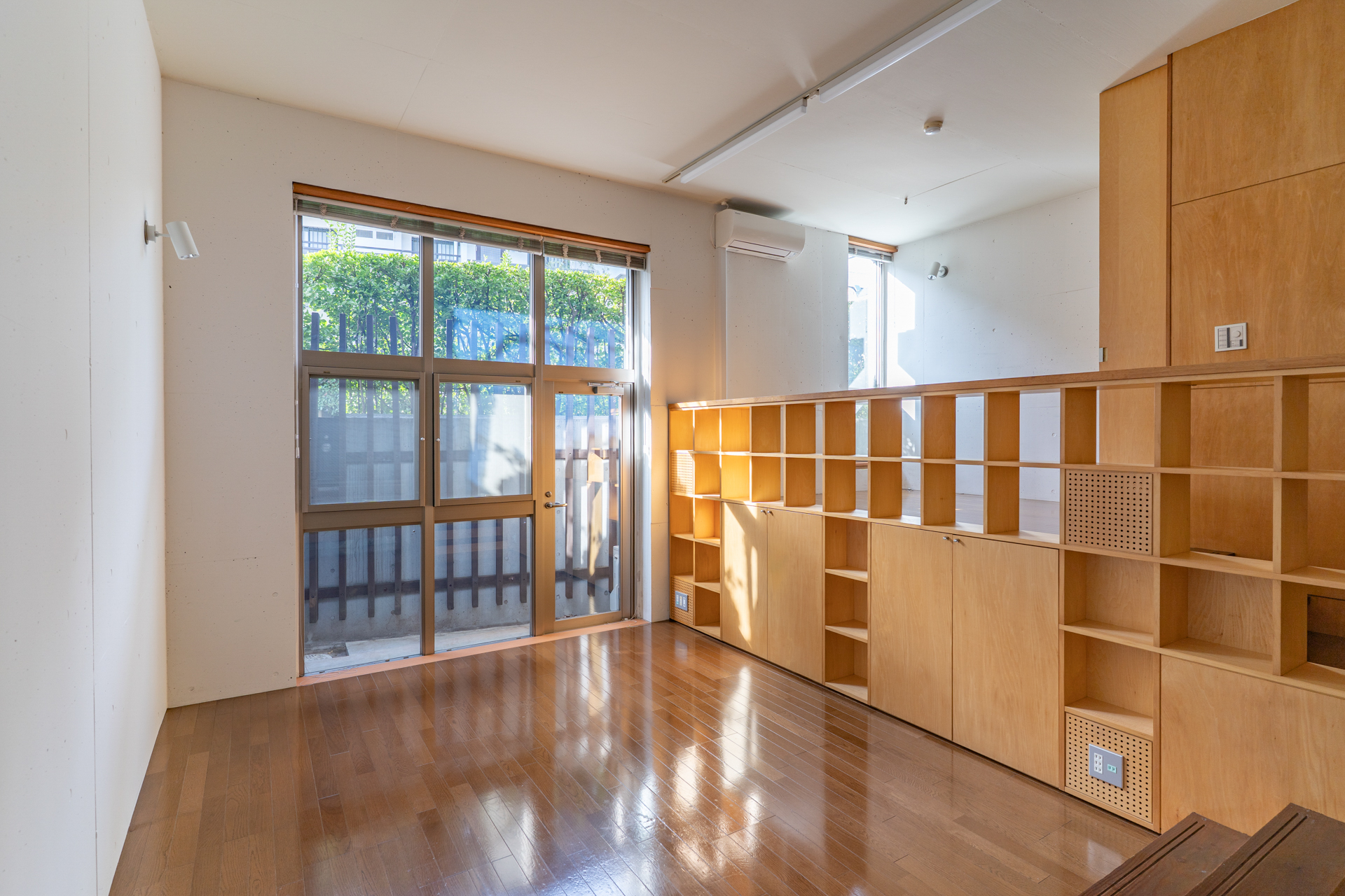 コレクターのための静かな箱