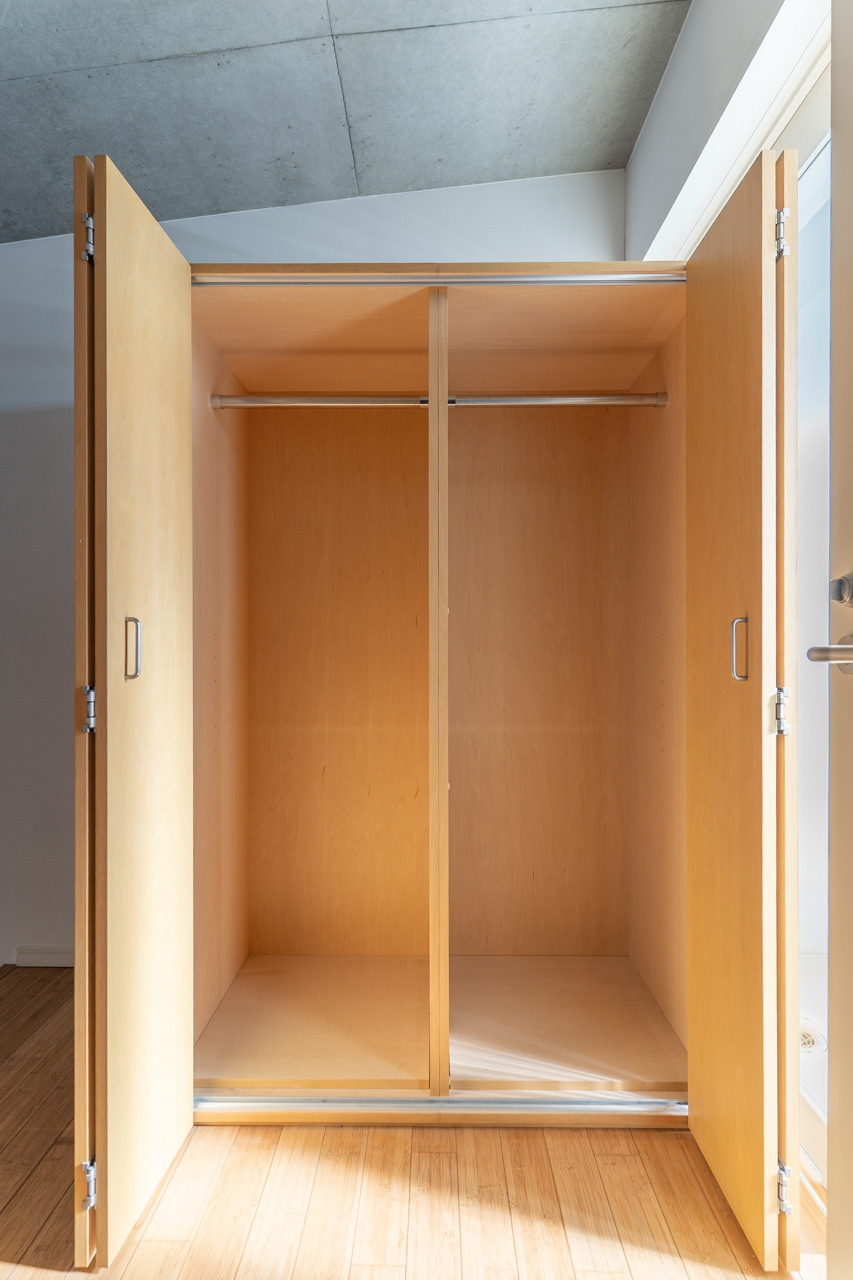 サニタリー前の収納