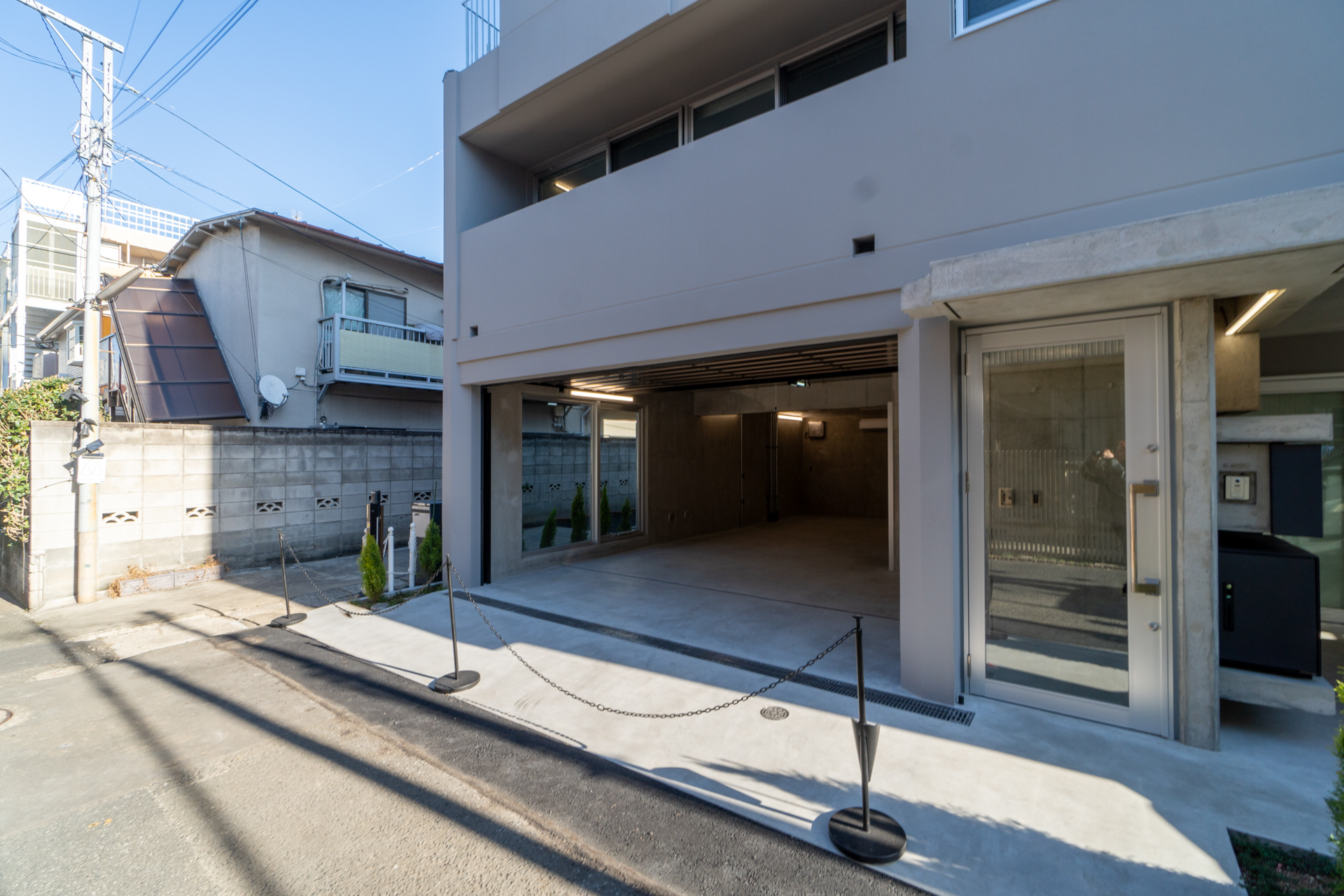 1階はガレージでも事業利用でも