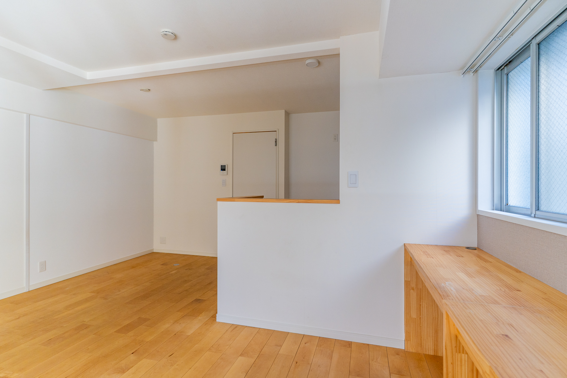 窓側からの視点