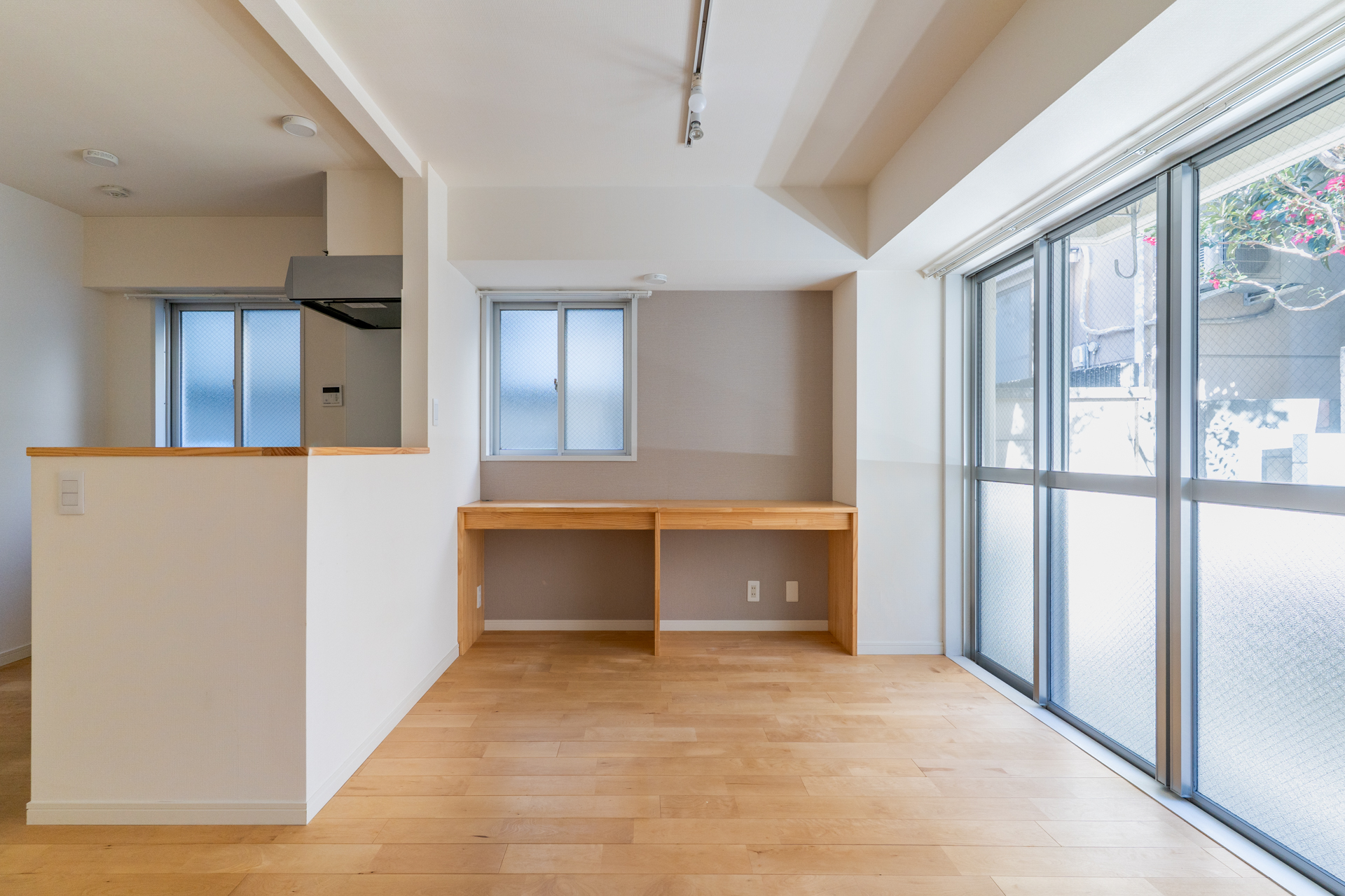 キッチンのおかげで空間を区切れる