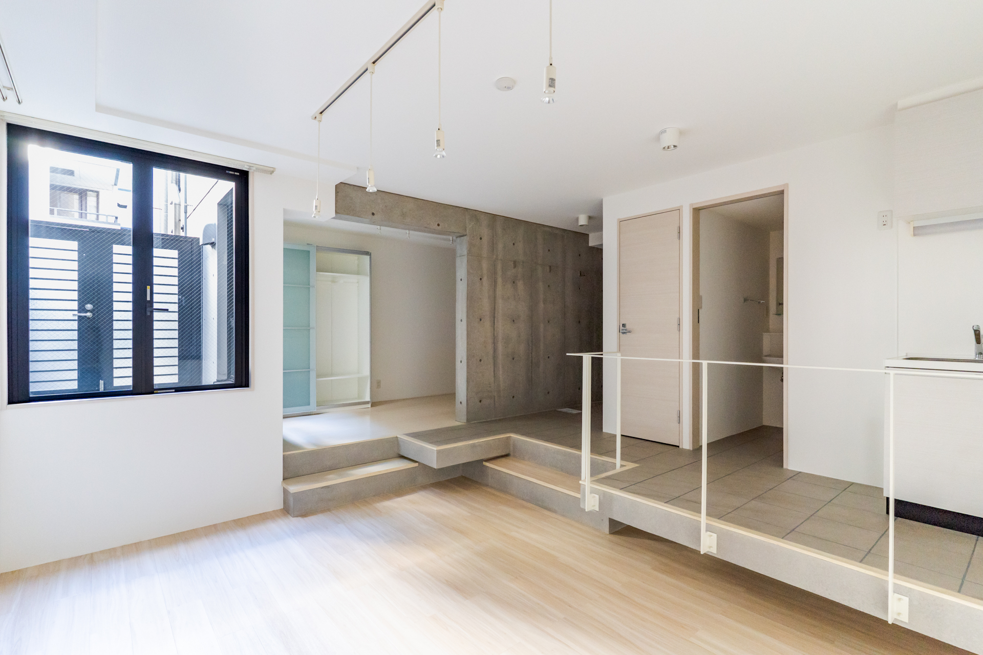 リビング左奥からの視点