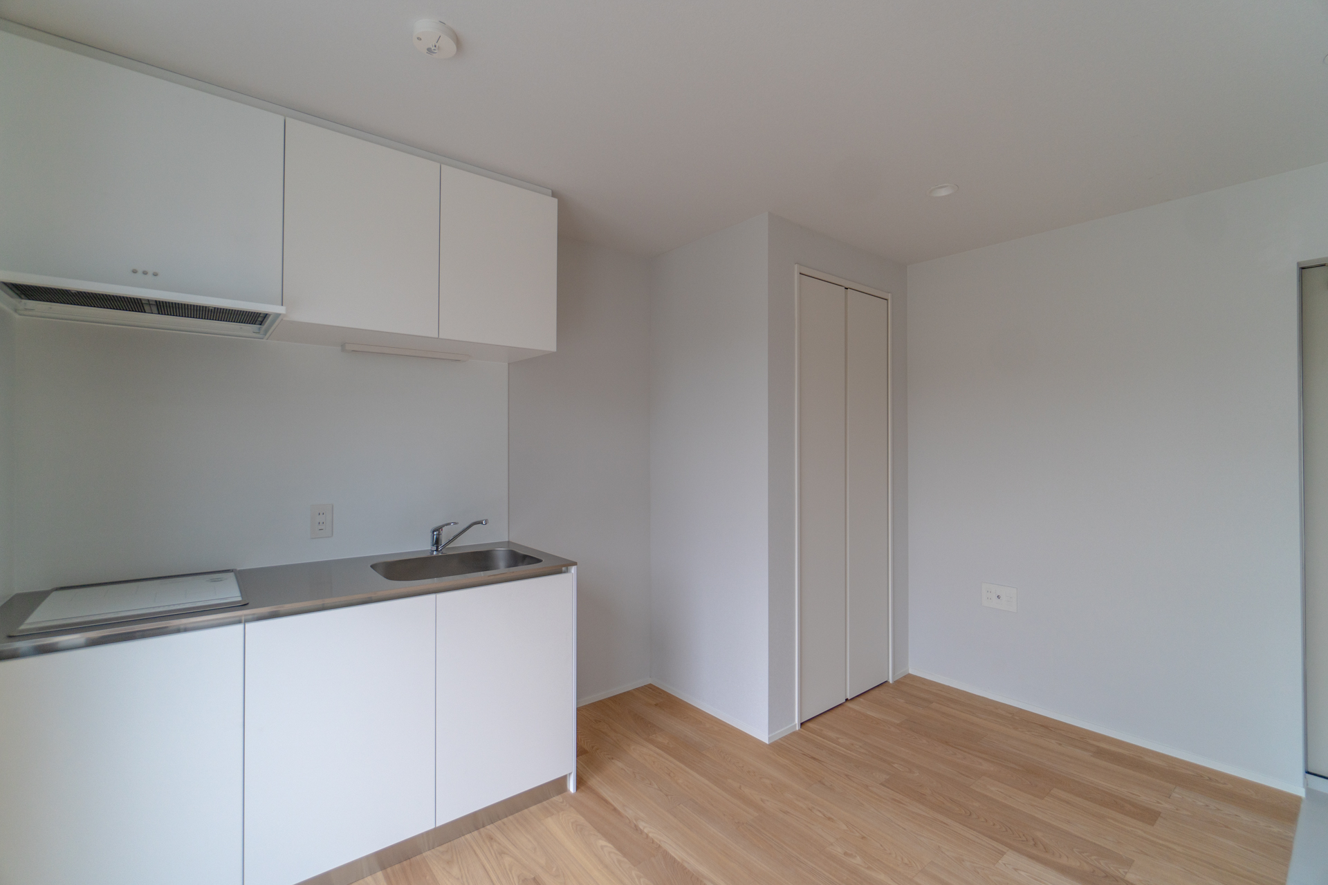 キッチンスペースはこのあたりに（A号室）