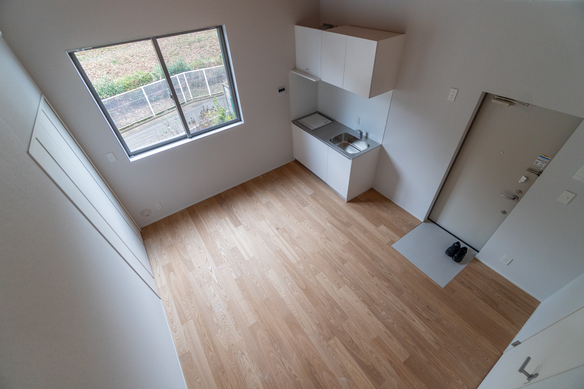 ロフトの上から（D号室）