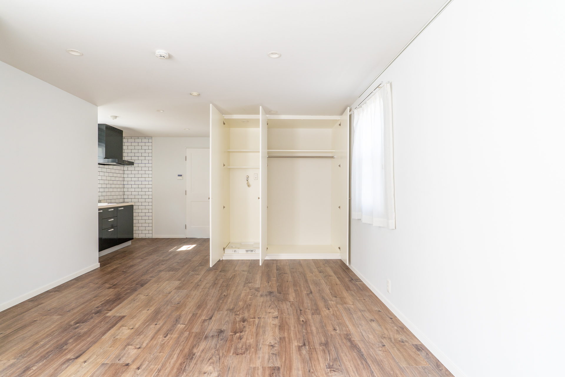 クローゼットオープン