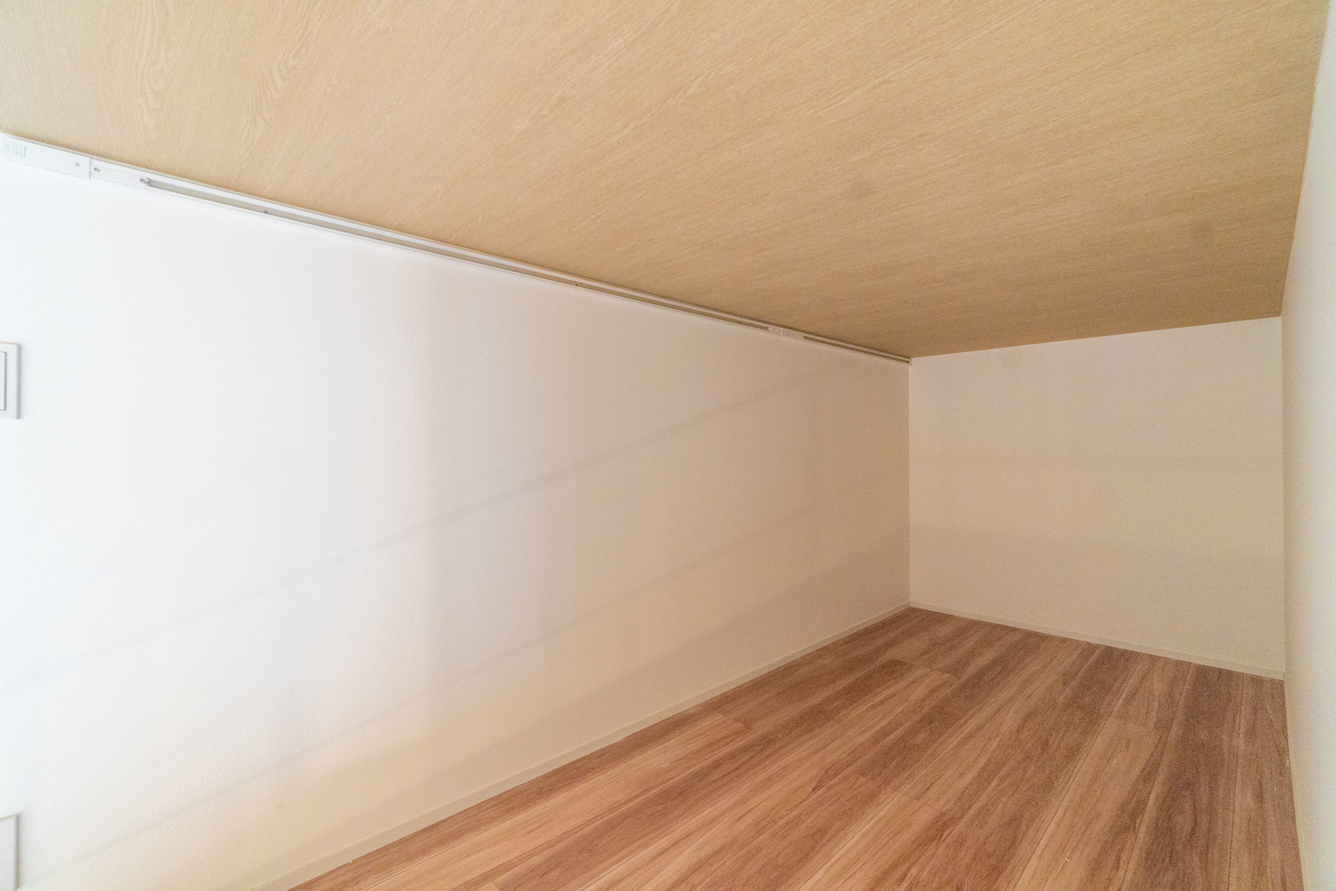 奥に籠るロフト（04号室）