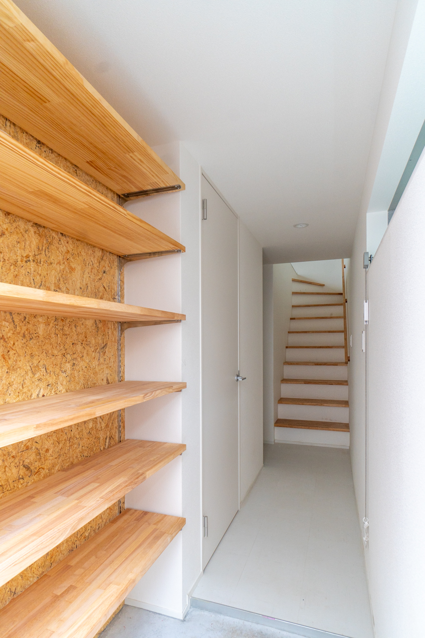 大容量シューズボックス（04号室）