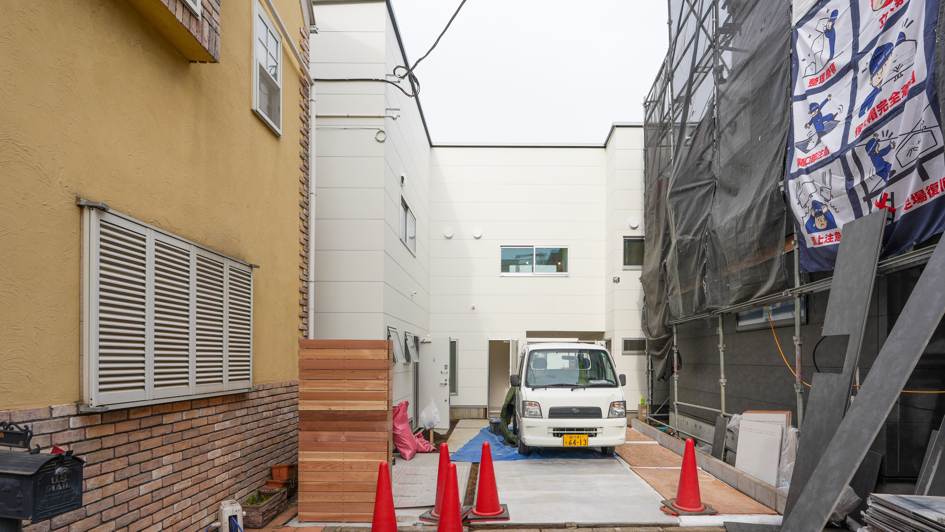 新築テラスハウス