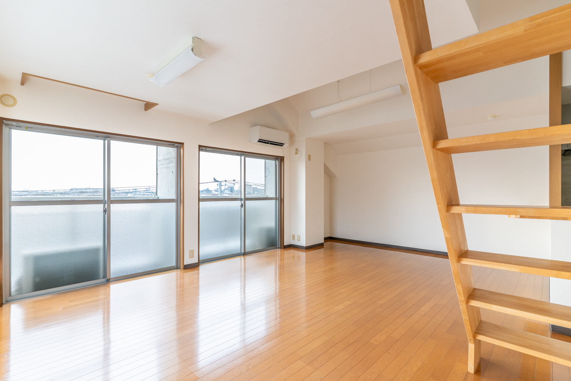 階段した側からの視点