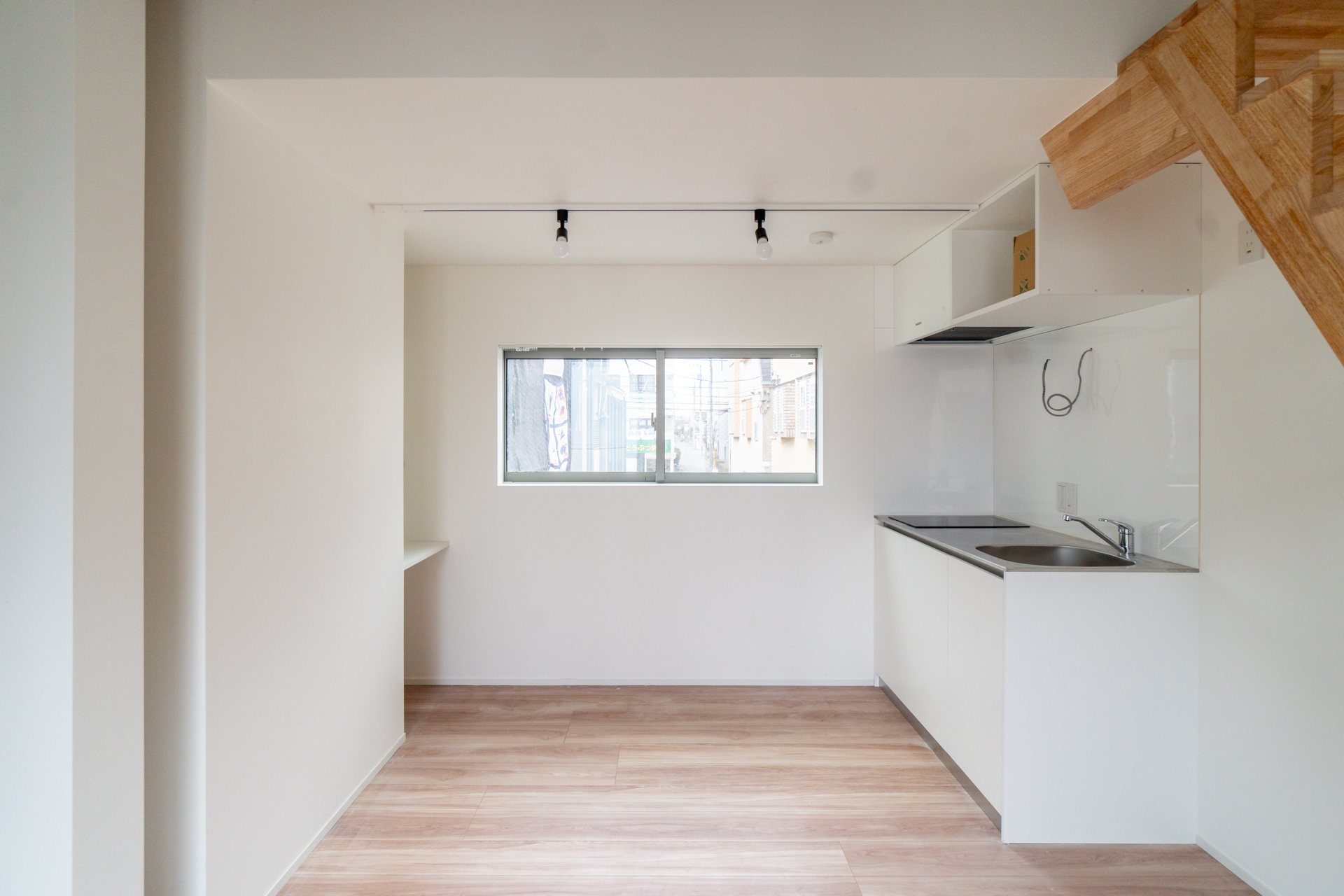 キッチン周りのスペース（03号室）