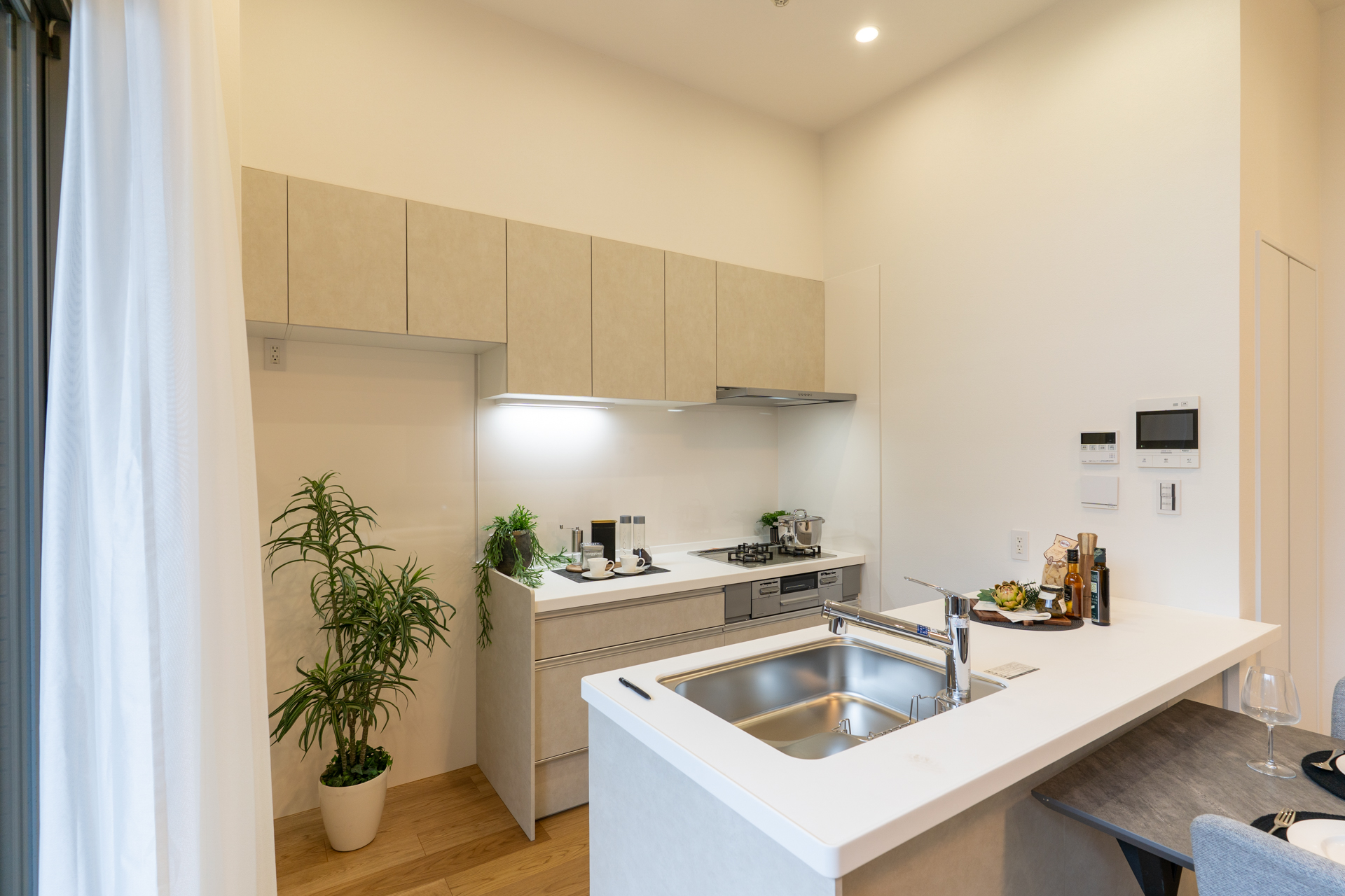 棚の位置からも天高が伝わります