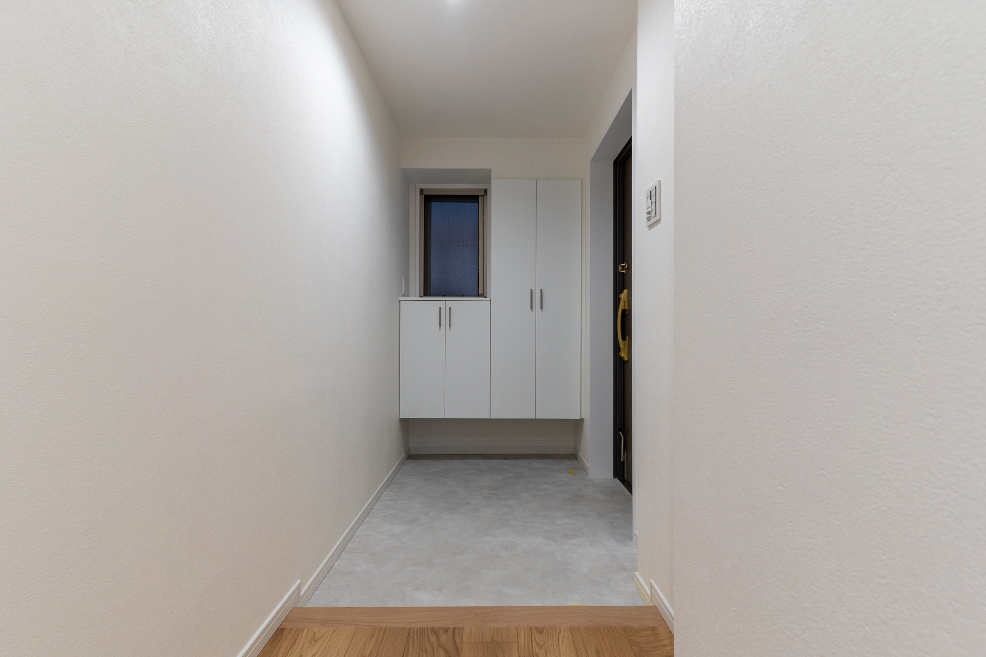 玄関周りも収納力高め