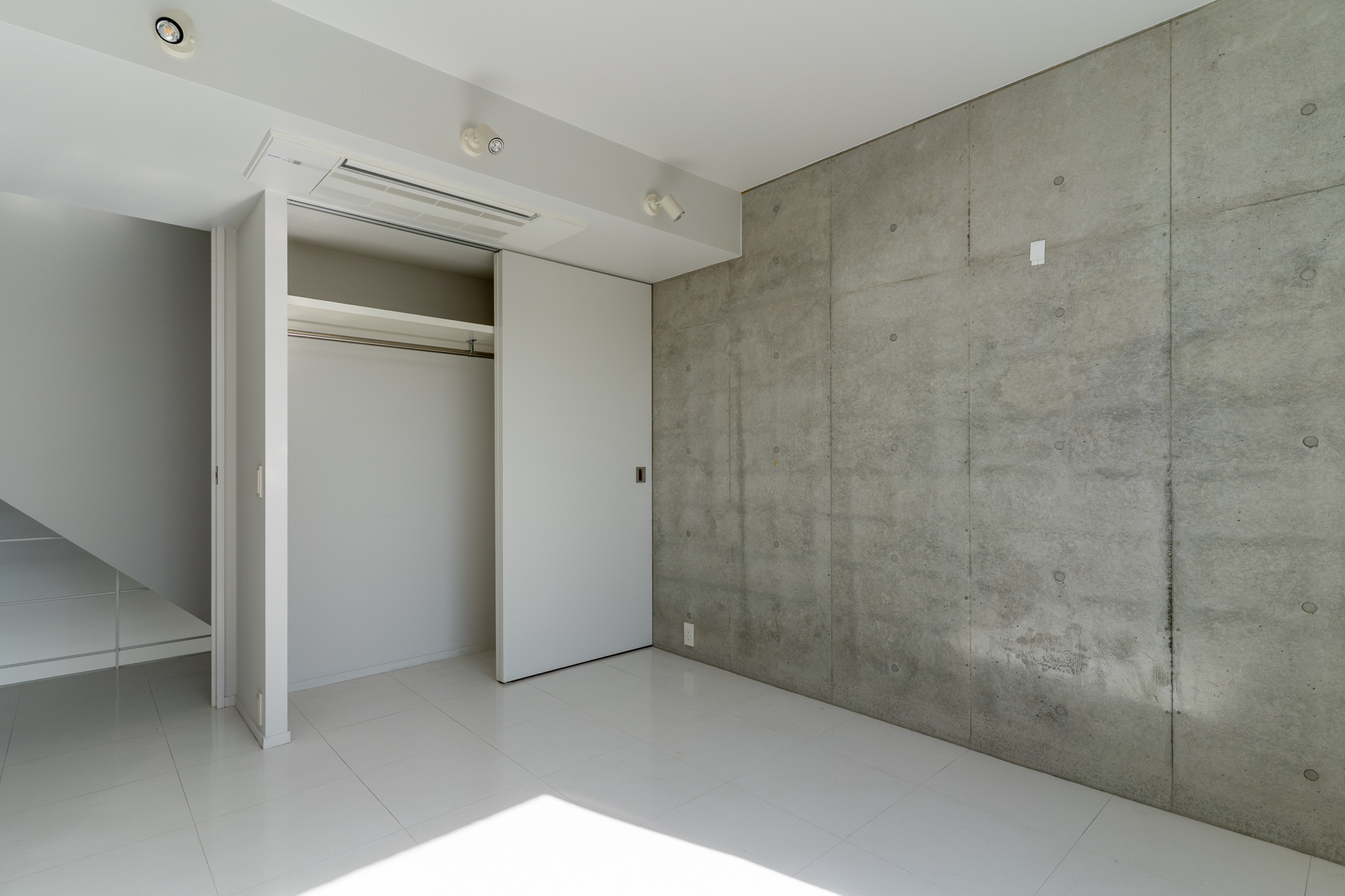 クローゼット完備