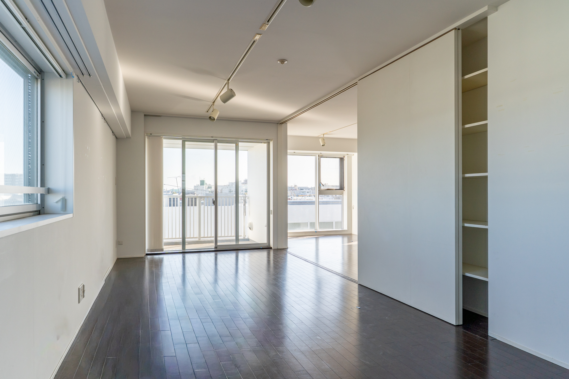 14.8帖のお部屋の奥側からの視点