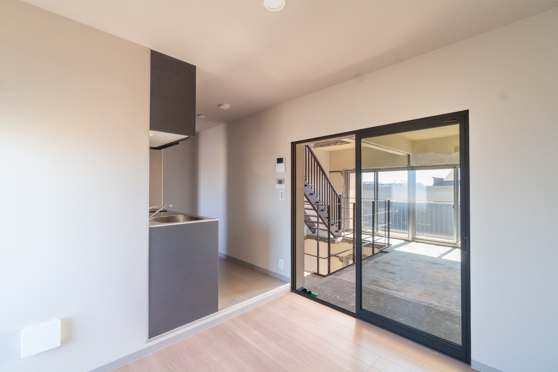 ハーフスケルトン、ハーフリノベ（4階）