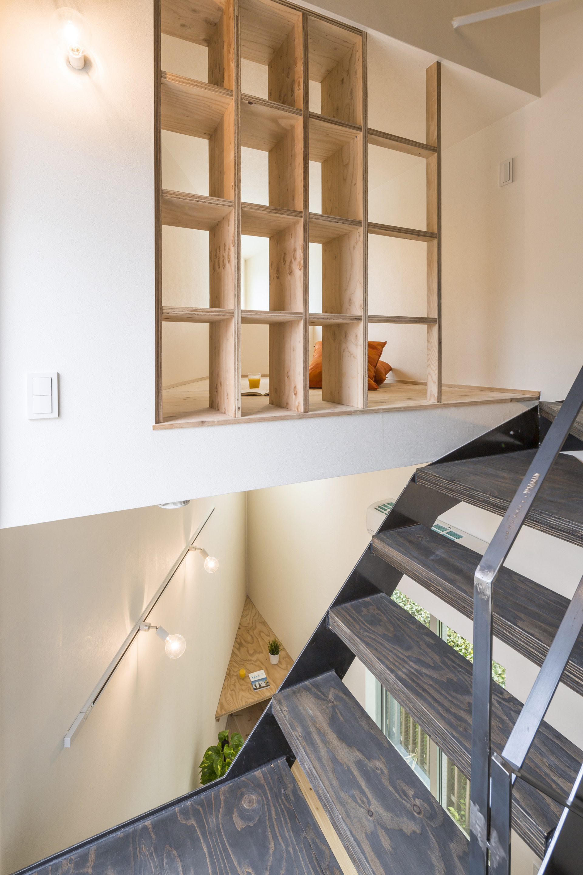 中2階に浮くロフト