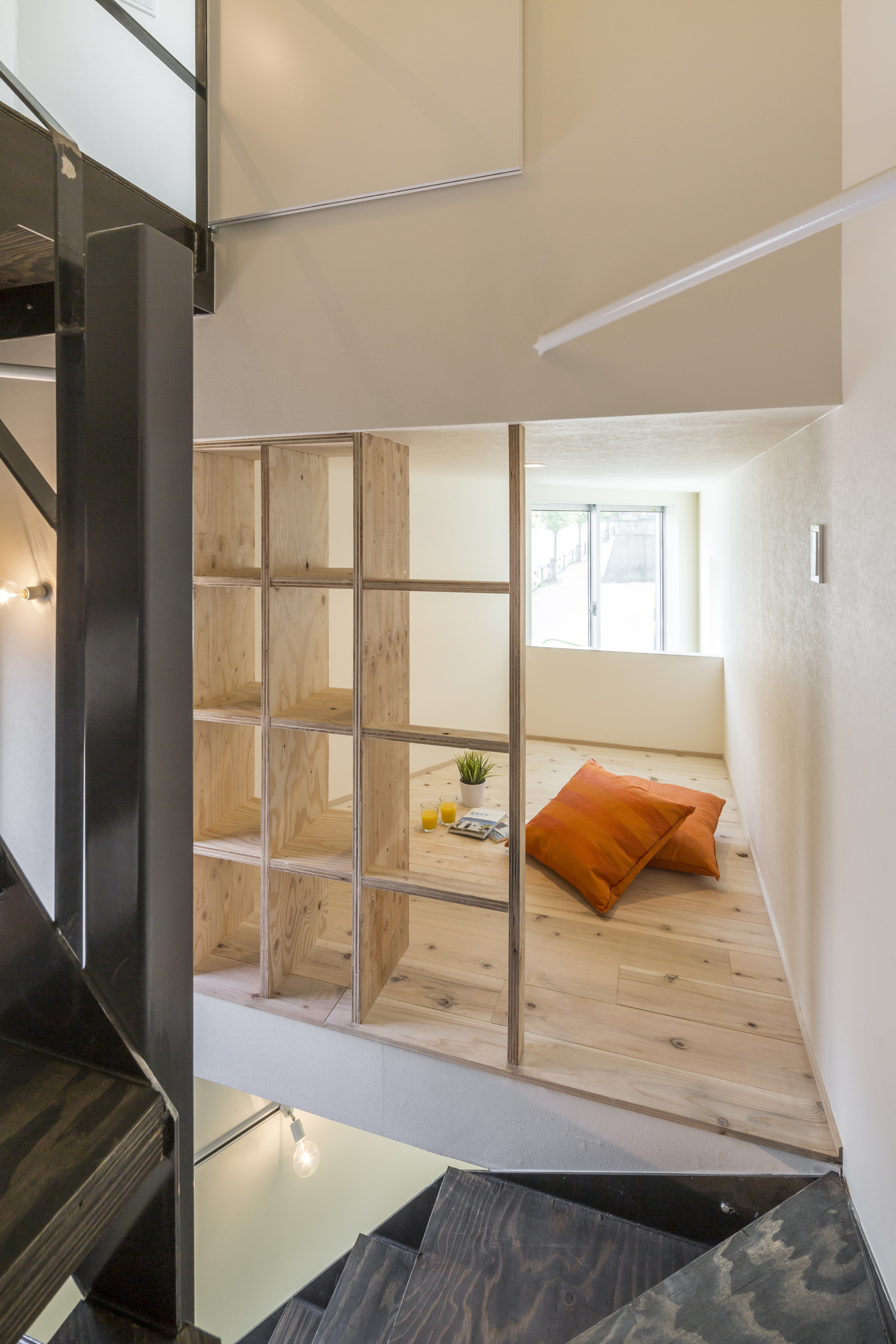 巣のように籠れるロフト