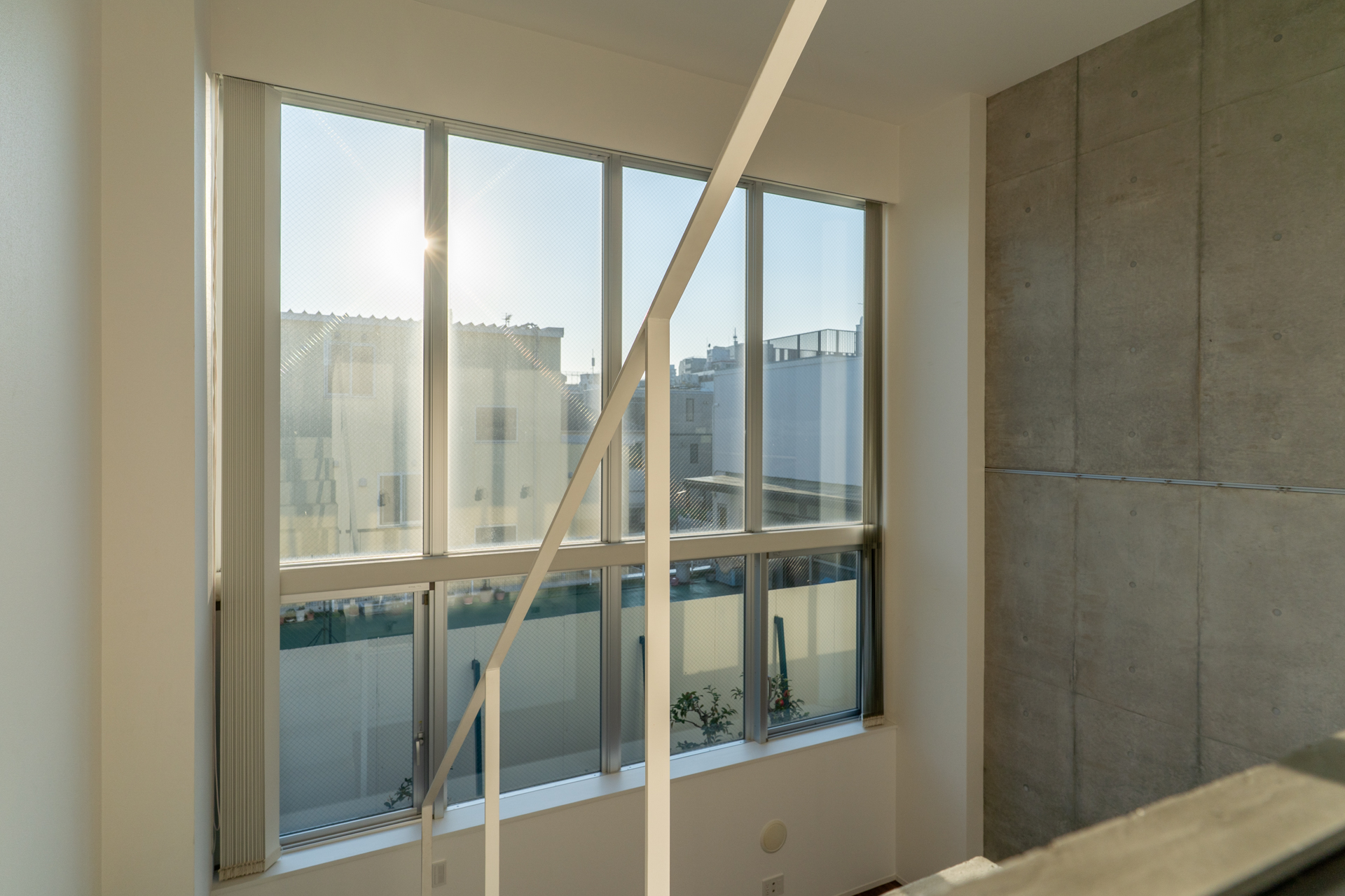 まるで海外のような窓