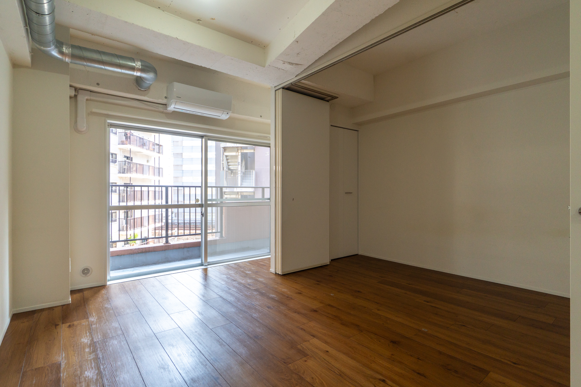 必要な時だけパーテーションで区切る使い方もいい