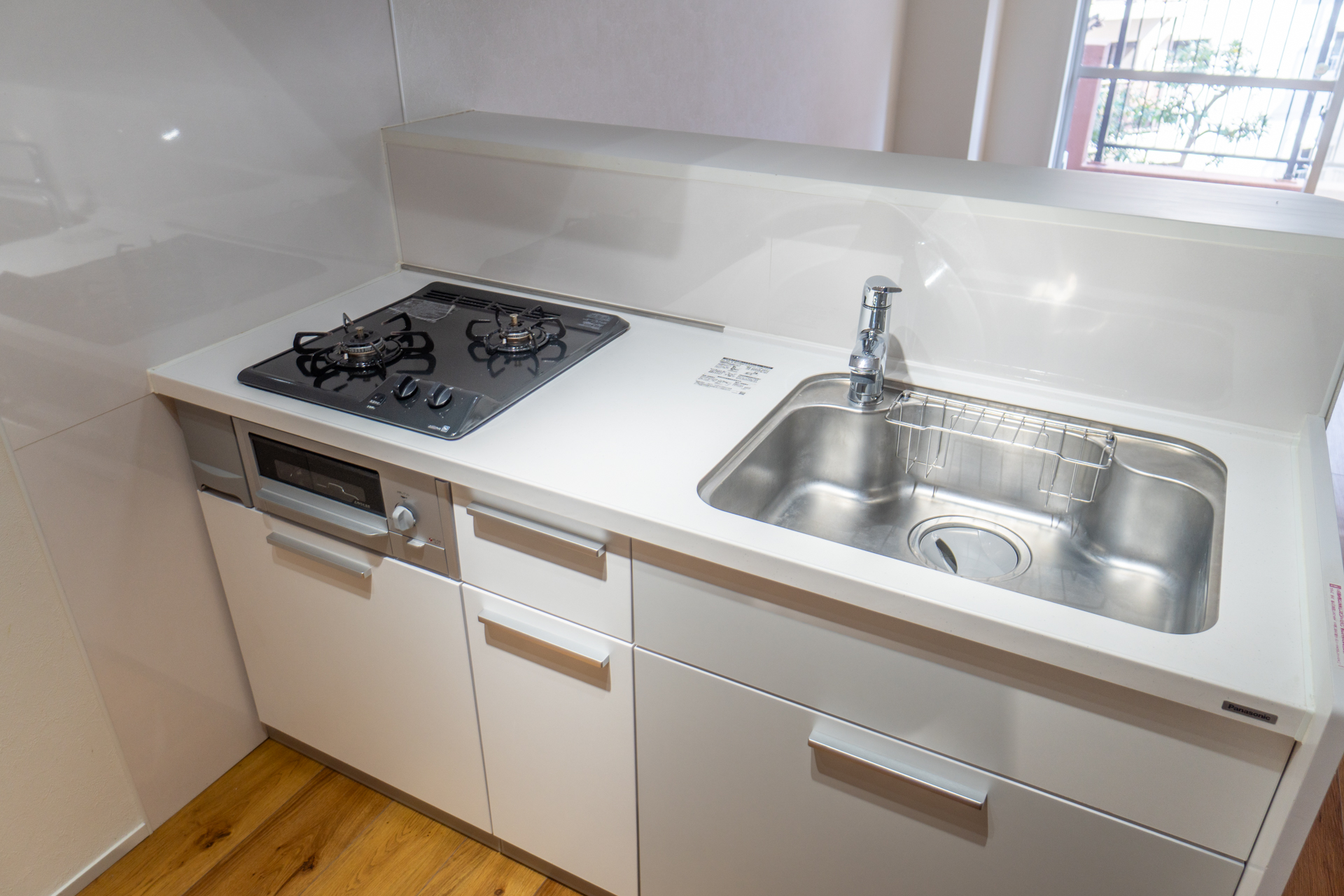 キッチンシンク周りも使い易い