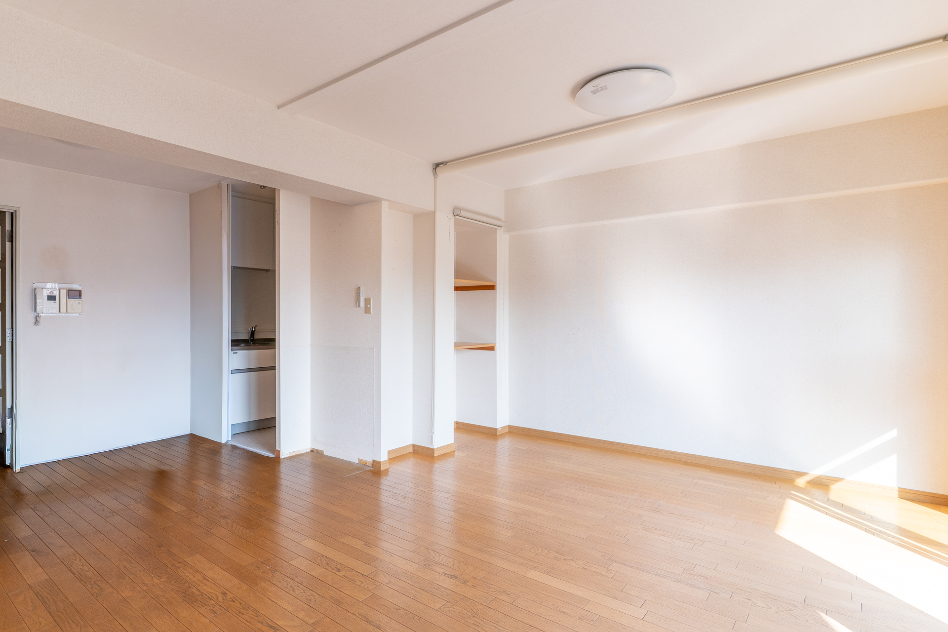 右窓側からの視点