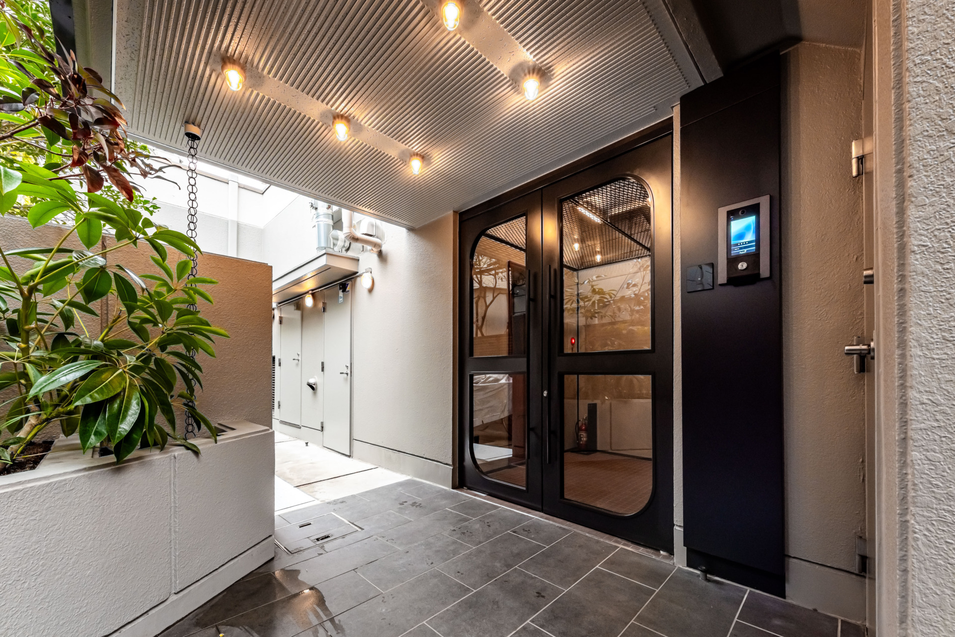 雰囲気の良いエントランス