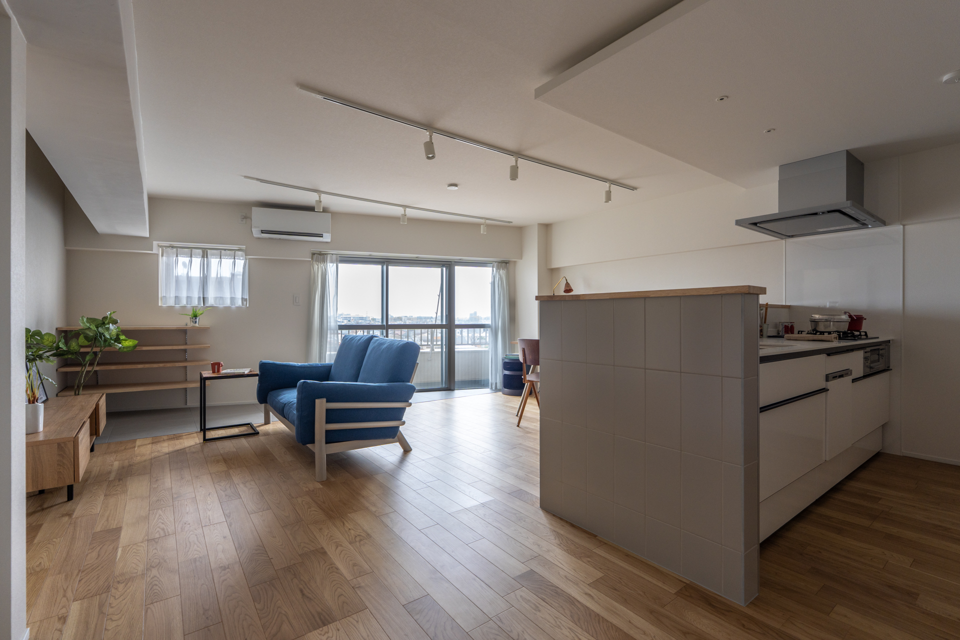 光の入り方も良いLDK