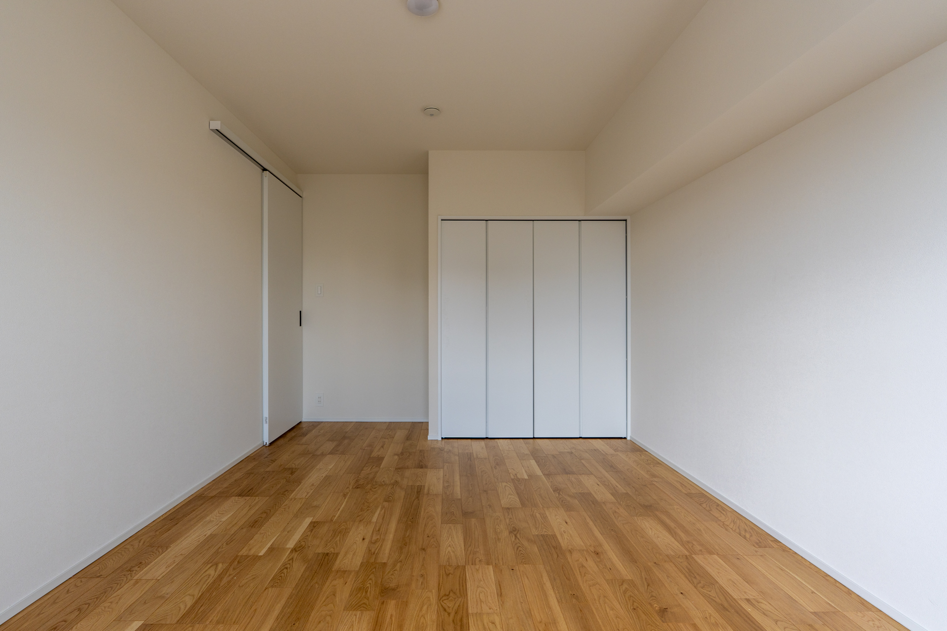 インナーバルコニー横の個室