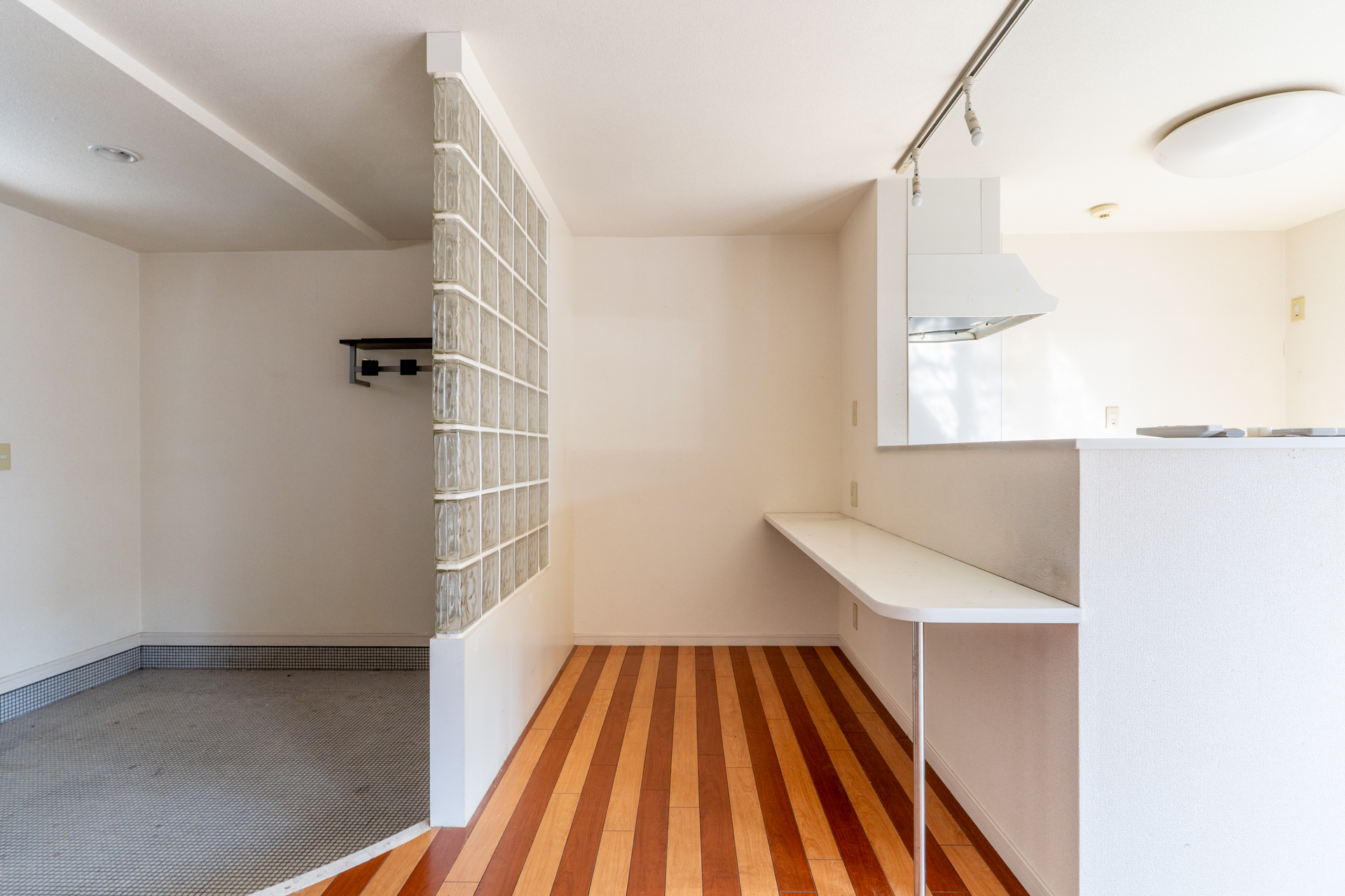 フローリングも癖があって良い