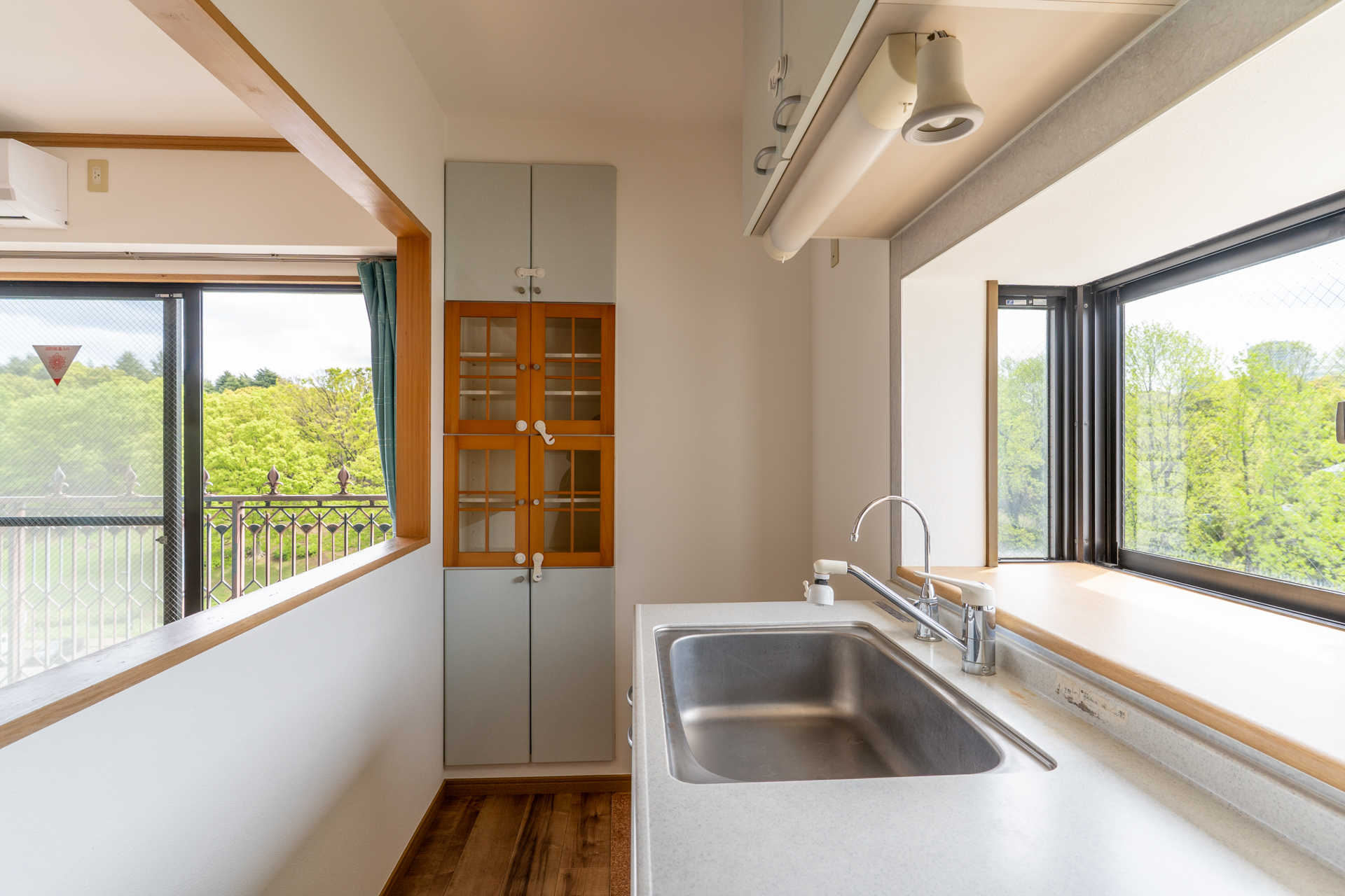 開放感のあるキッチンスペース