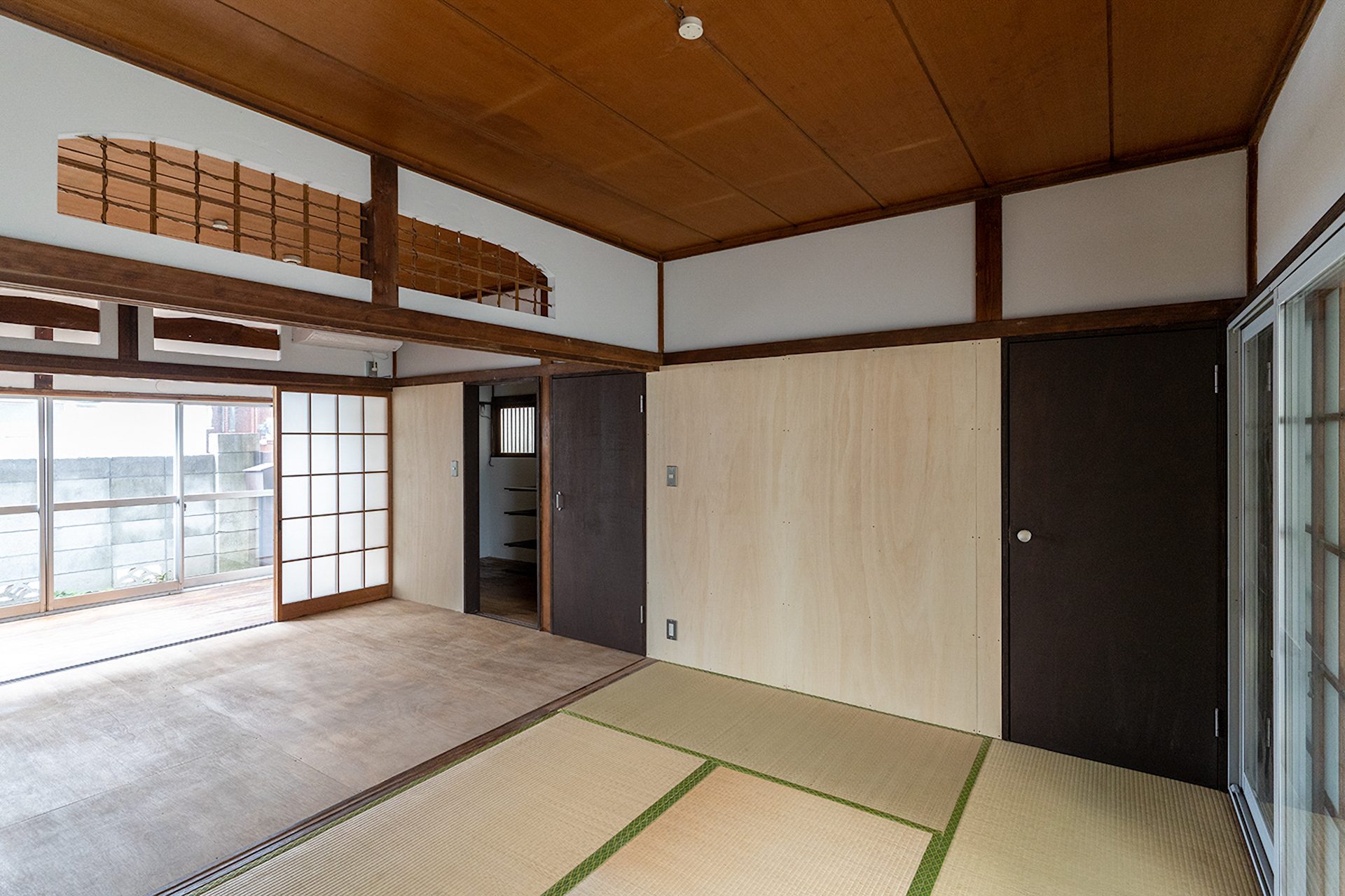 合板部分は自由にDIYをお楽しみいただけます（※写真は2021年の改装時に撮影したものです）